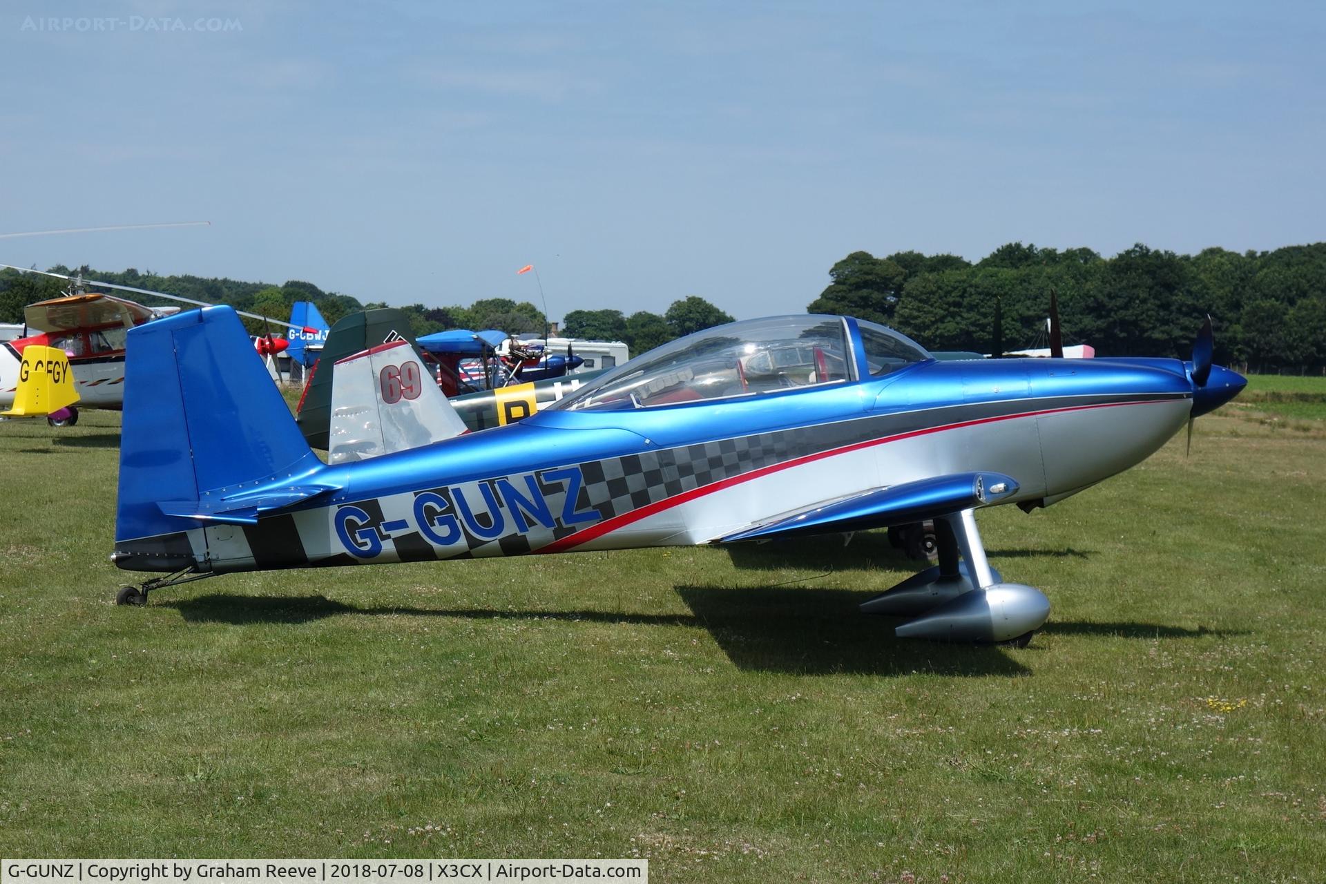 G-GUNZ, 2009 Vans RV-8 C/N PFA 303-14475, Parked at Northrepps.