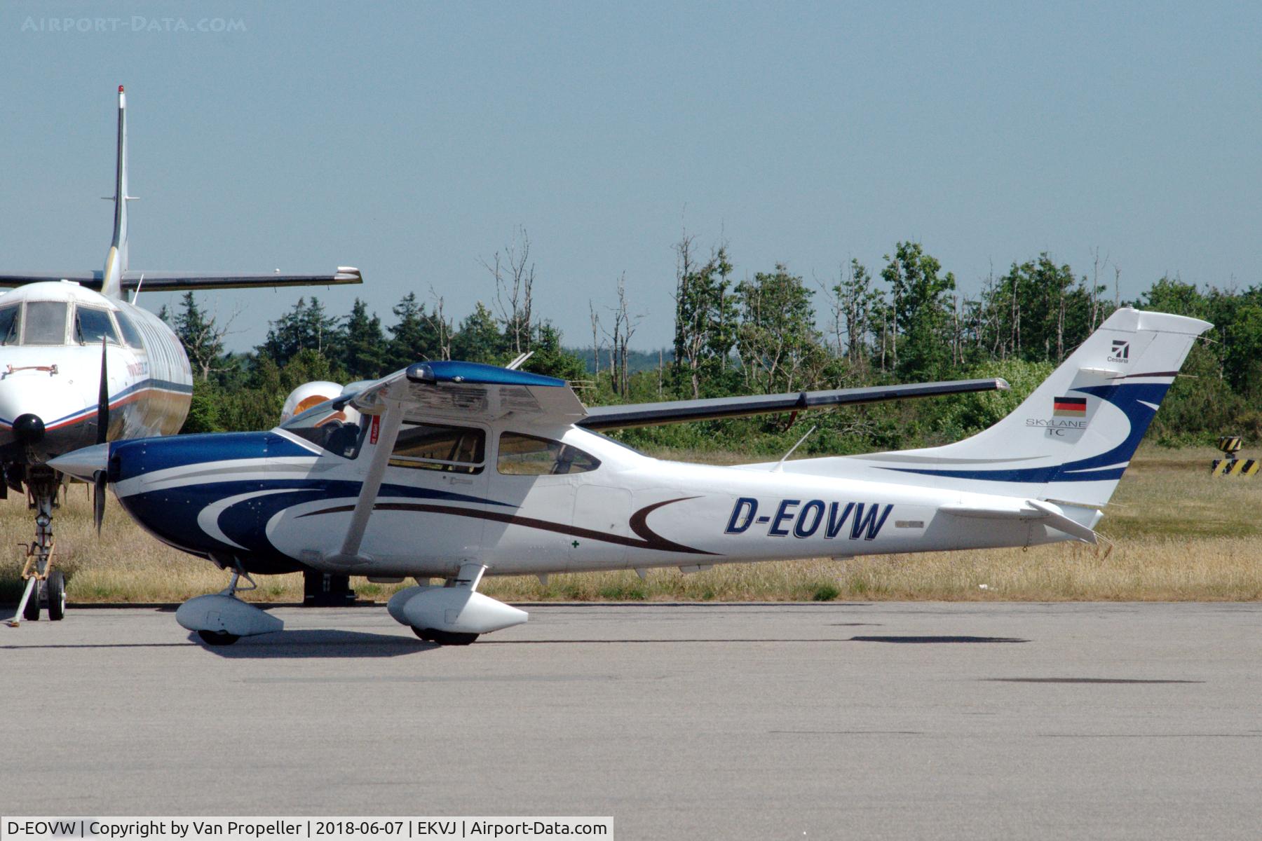 D-EOVW, Cessna T182T Turbo Skylane C/N T18208987, Cessna 182T Skylane on the platform at Stauning airport, Denmark
