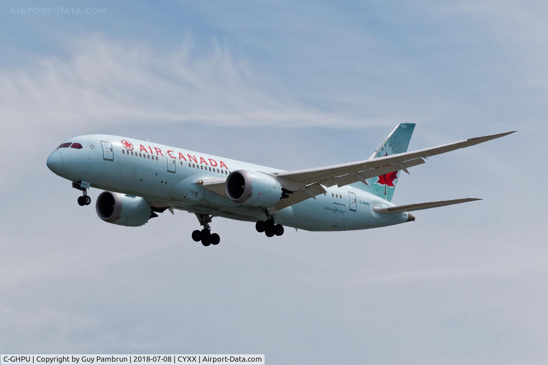 C-GHPU, 2014 Boeing 787-8 Dreamliner C/N 35259, Landing on 26R