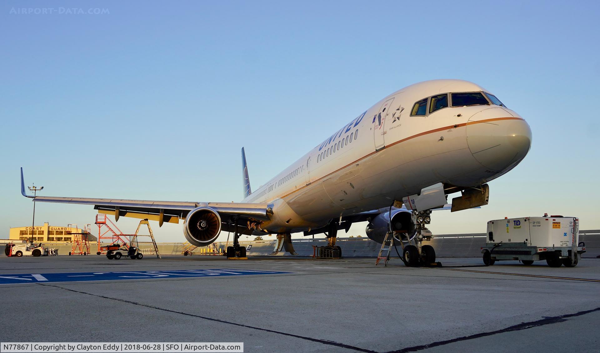 N77867, 2002 Boeing 757-33N C/N 32592, SFO 2018.