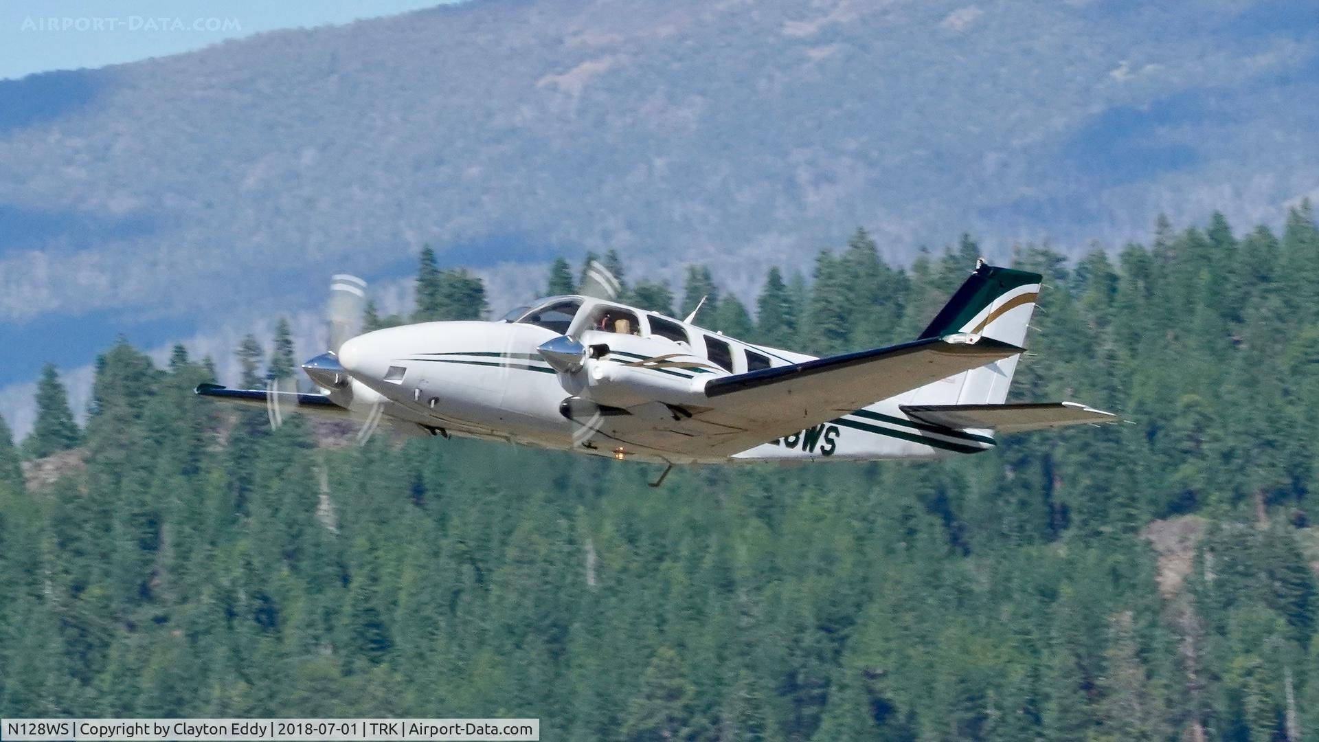 N128WS, 2001 Raytheon Aircraft Company 58 C/N TH-1982, Truckee Airport California 2018.
