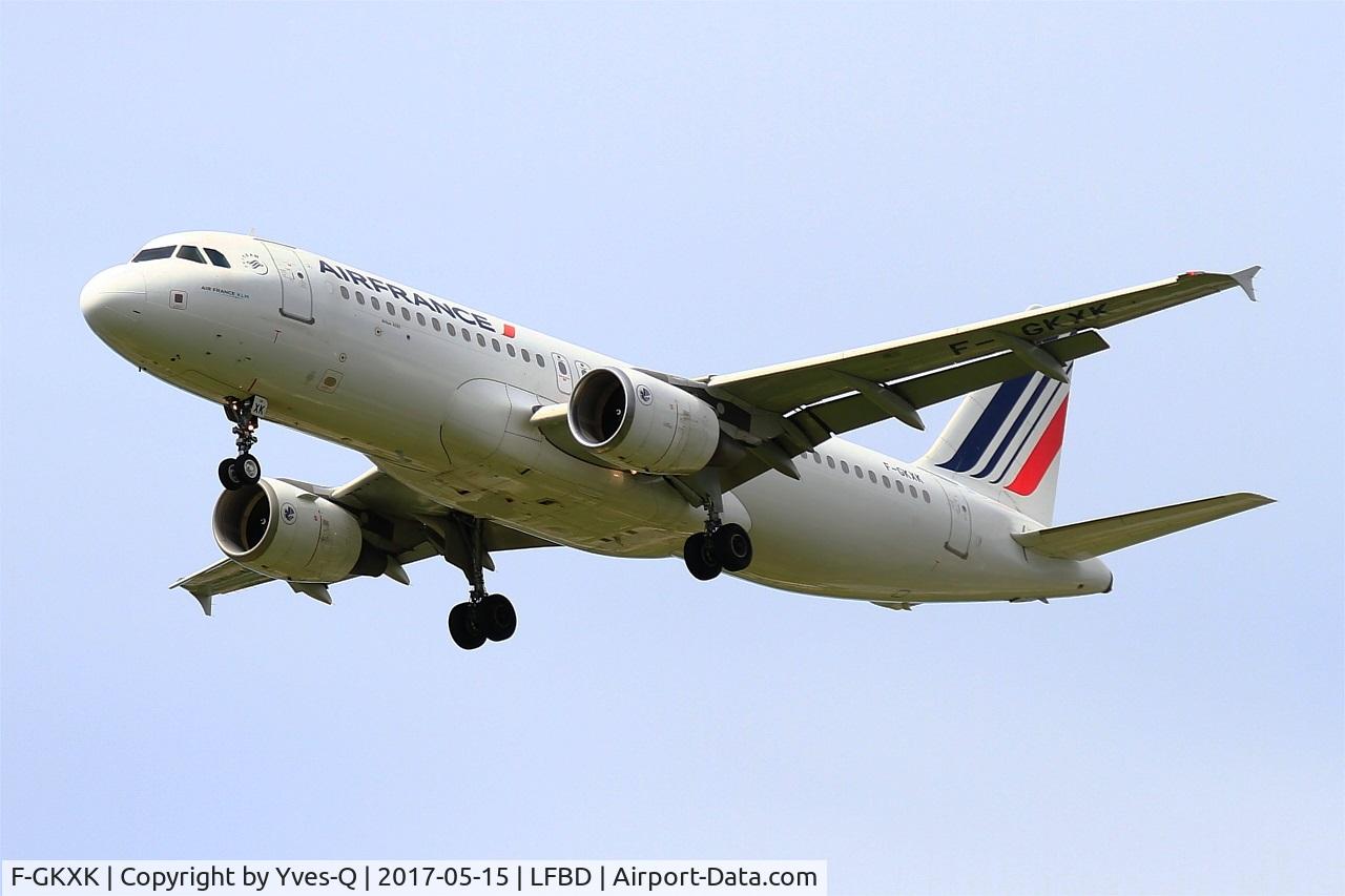 F-GKXK, 2003 Airbus A320-214 C/N 2140, Airbus A320-214, Short approach rwy 23, Bordeaux-Mérignac airport (LFBD-BOD)