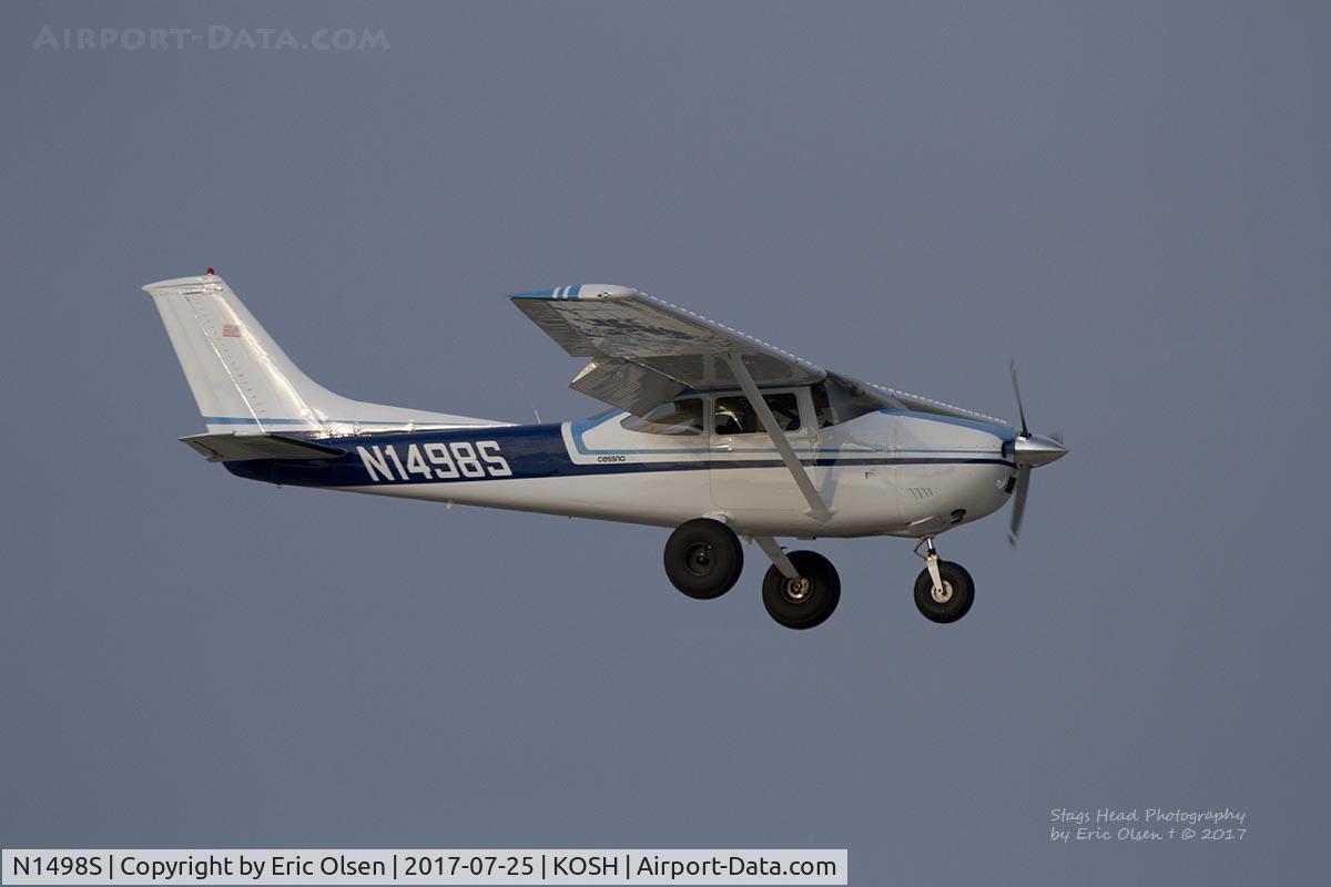 N1498S, 1976 Cessna 182P Skylane C/N 18265045, Cessna 182P at Oshkosh