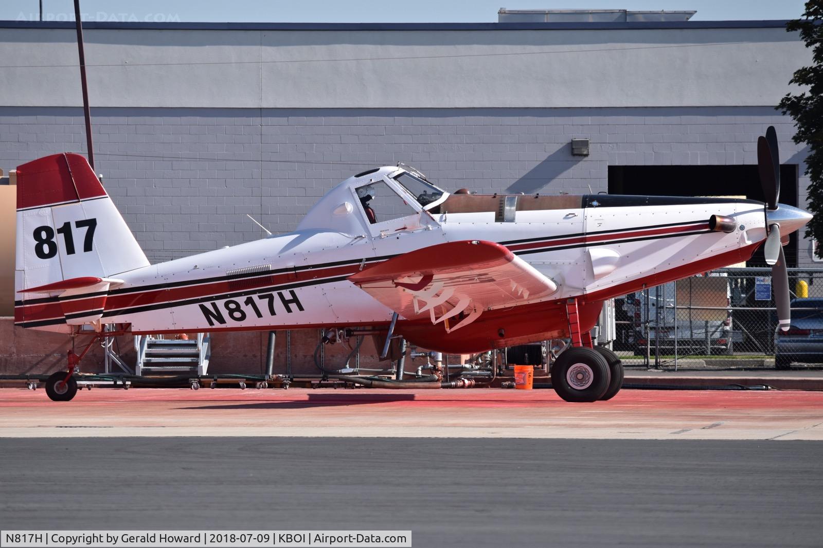 N817H, 2016 Air Tractor AT-802A C/N 802A-0674, Parked on the NIFC ramp.