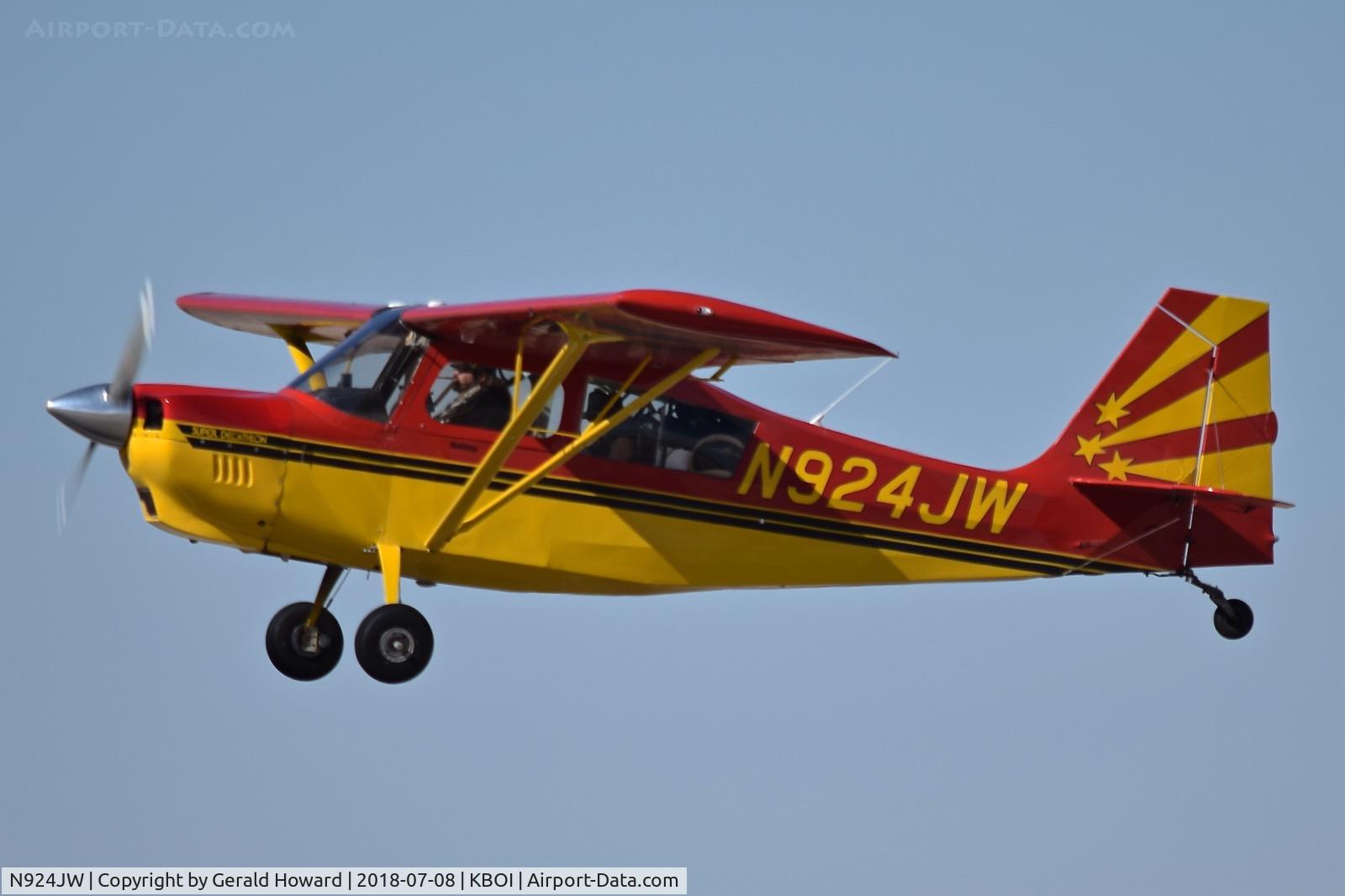 N924JW, 2000 American Champion 8KCAB Decathlon C/N 860-2000, Climb out from RWY 10L.
