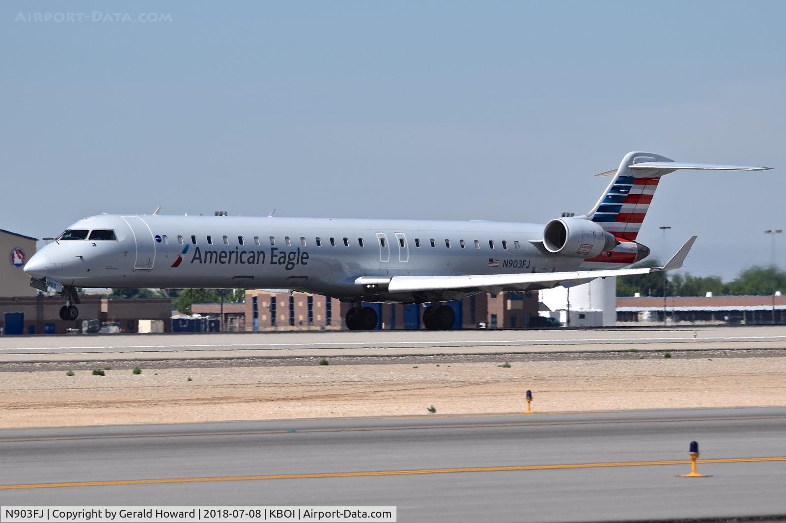 N903FJ, 2003 Bombardier CRJ-900ER (CL-600-2D24) C/N 15003, Take off roll on RWY 10L.