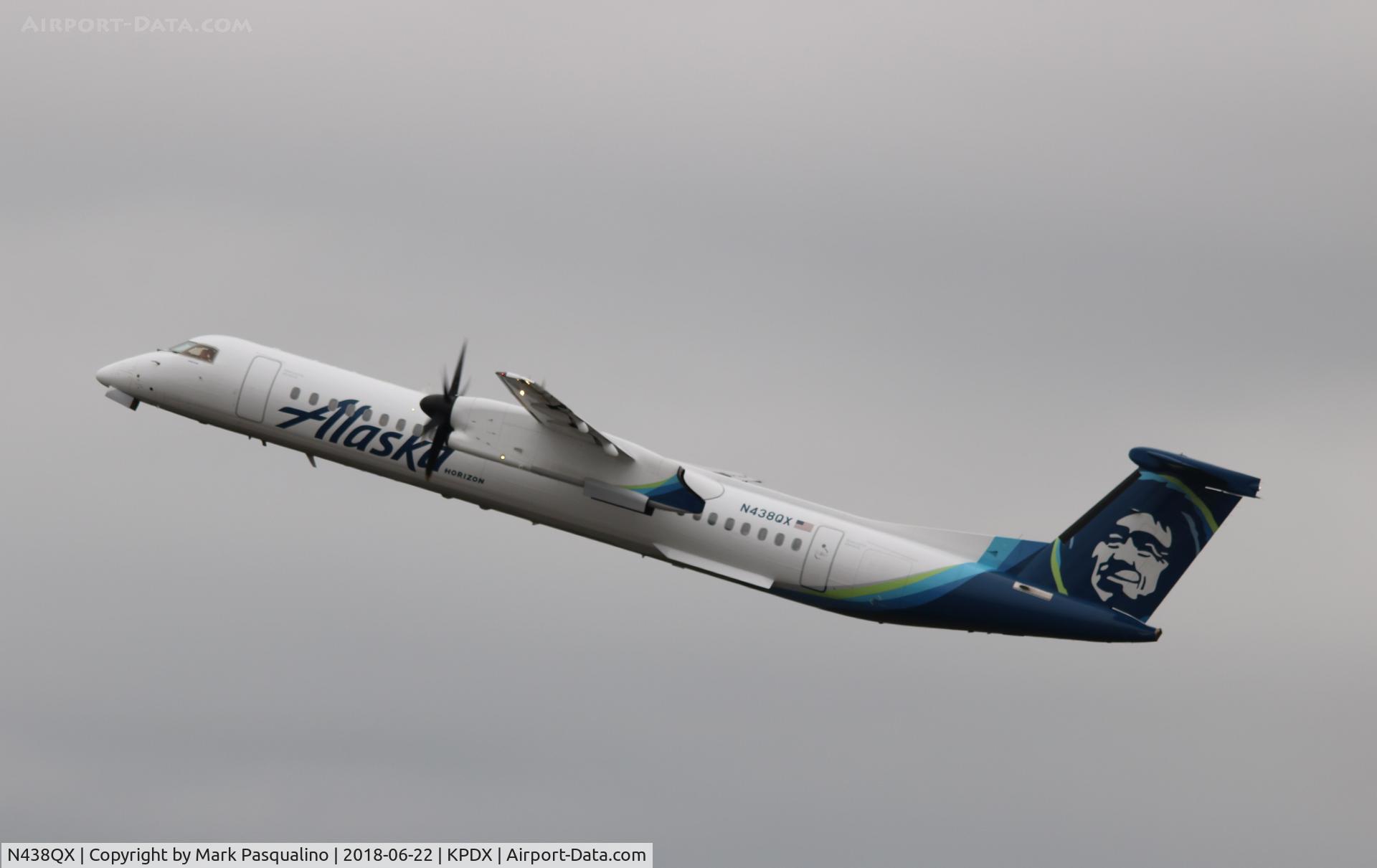 N438QX, 2009 Bombardier DHC-8-402 Dash 8 C/N 4243, DHC-8-402