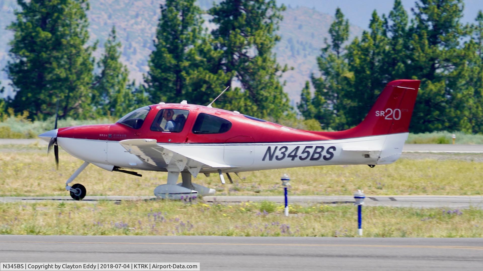 N345BS, 2010 Cirrus SR20 C/N 2059, Truckee Airport California 2018.