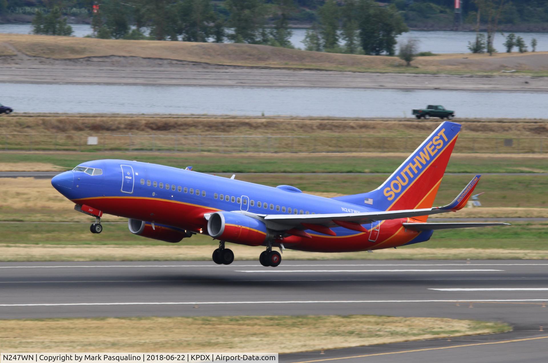 N247WN, 2006 Boeing 737-7H4 C/N 32508, Boeing 737-700