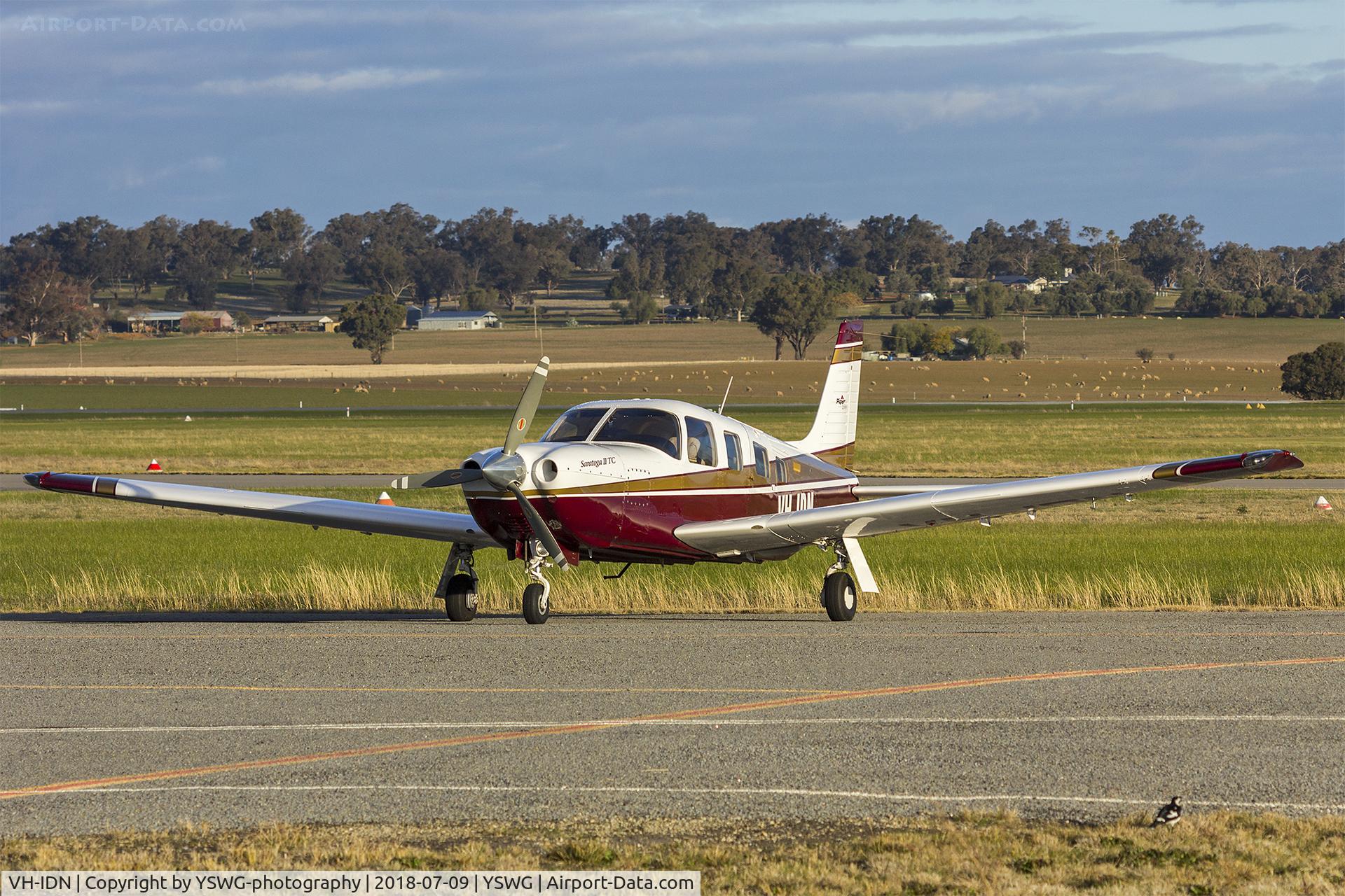VH-IDN, 2000 Piper PA-32R-301T Turbo Saratoga C/N 3257190, Skyline Electrical (VH-IDN) Piper PA-32R-301T Saratoga II TC at Wagga Wagga Airport