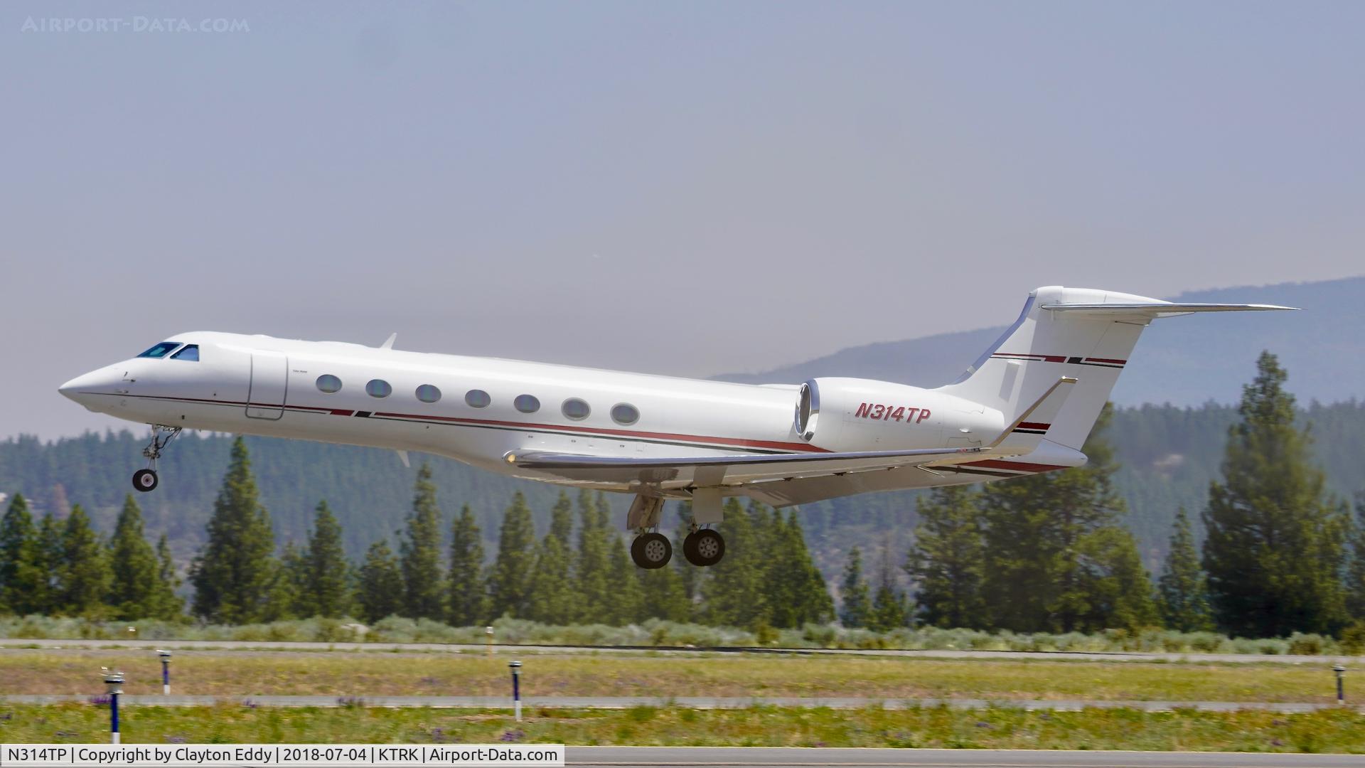 N314TP, 2006 Gulfstream Aerospace GV-SP (G550) C/N 5104, Truckee Airport California 2018.