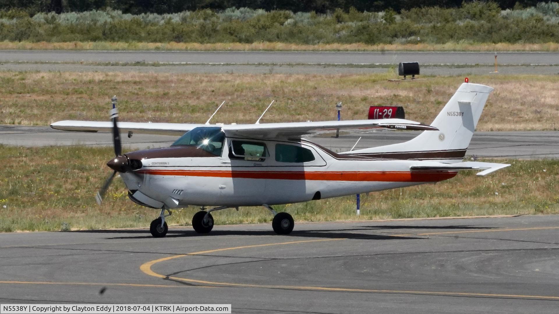 N5538Y, 1981 Cessna T210N Turbo Centurion C/N 21064241, Truckee Airport California 2018.