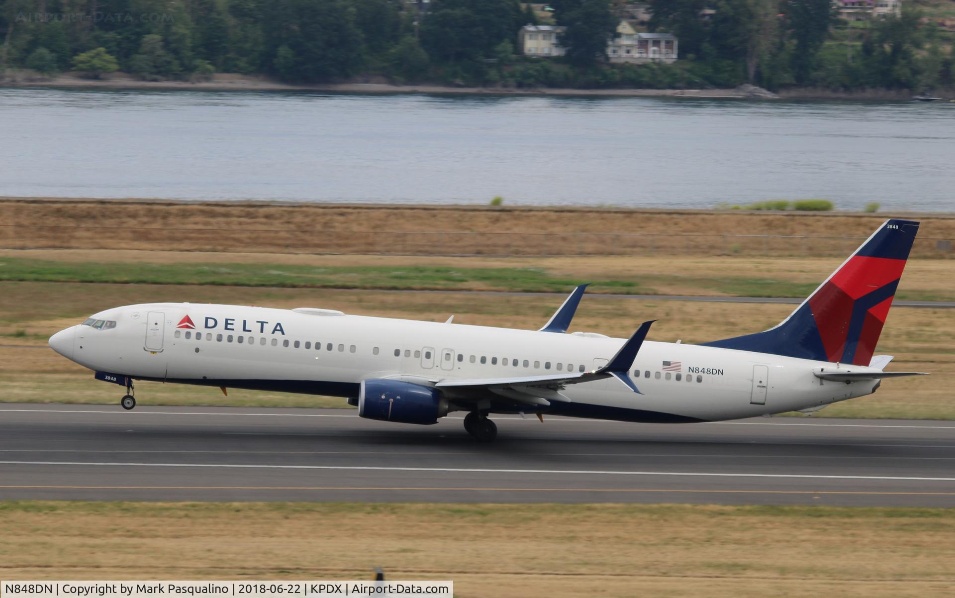 N848DN, 2015 Boeing 737-932/ER C/N 31959, Boeing 737-900ER