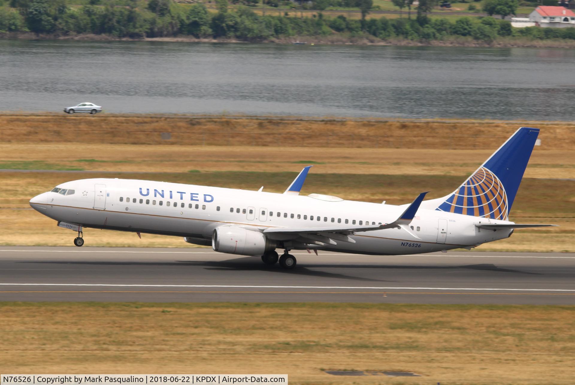 N76526, 2010 Boeing 737-824 C/N 38700, Boeing 737-800