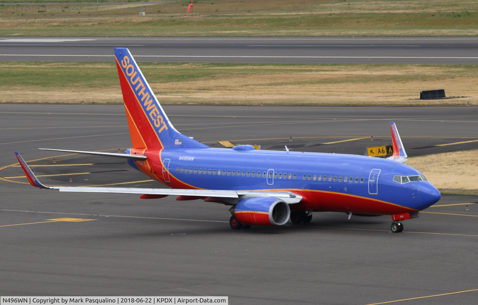 N496WN, 2004 Boeing 737-7H4 C/N 32478, Boeing 737-700