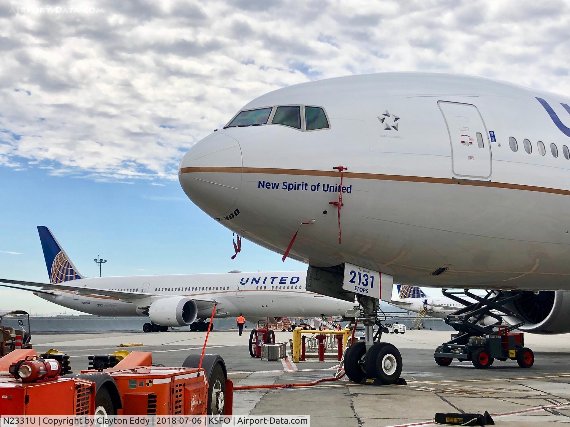 N2331U, 2016 Boeing 777-322/ER C/N 62642, SFO 2018.
