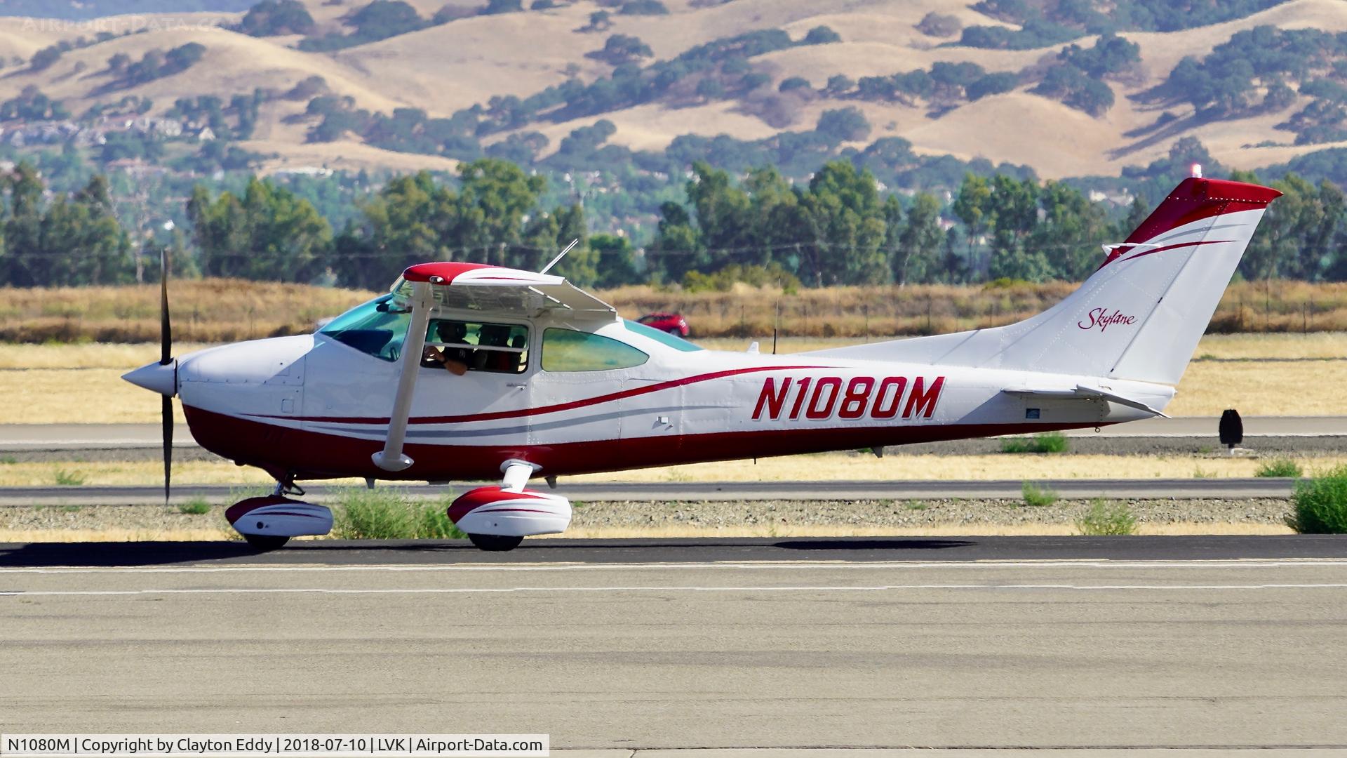 N1080M, Cessna 182Q Skylane C/N 18266034, Livermore Airport California 2018.