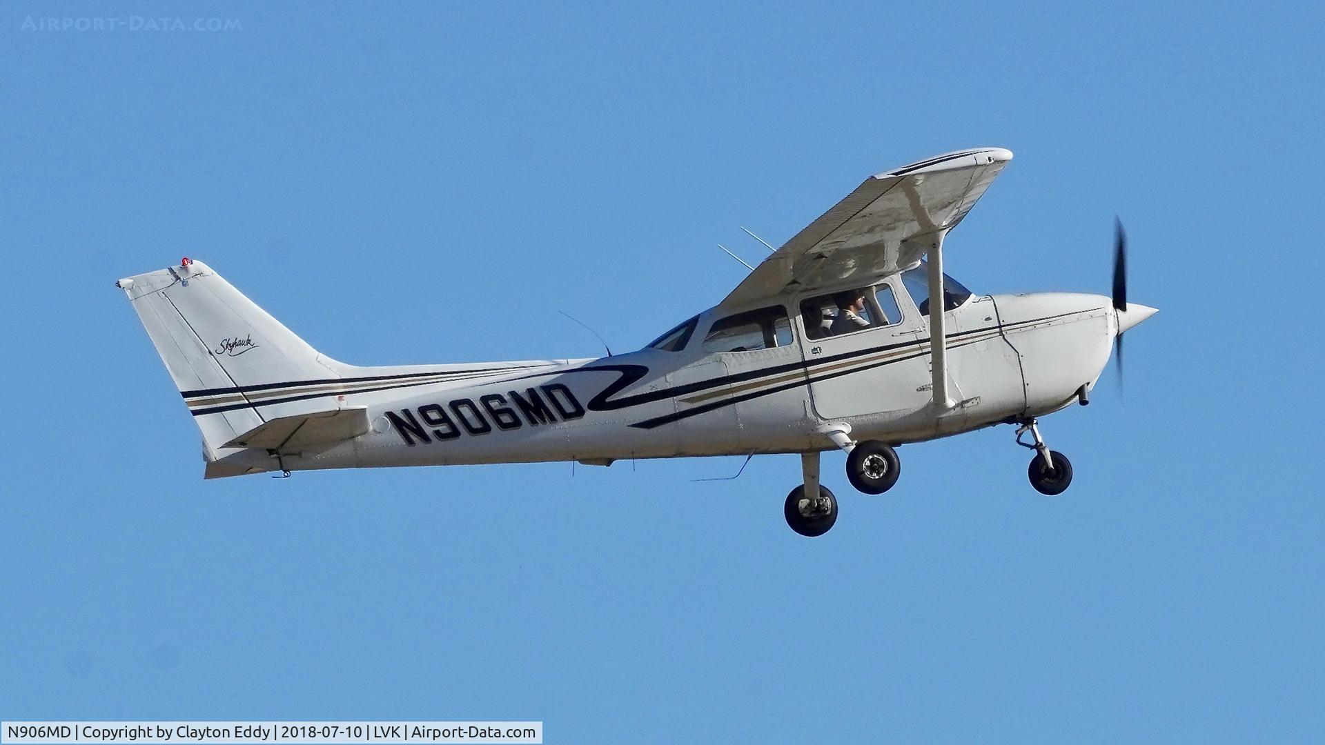 N906MD, 1976 Cessna 172N C/N 17268038, Livermore Airport California 2018.