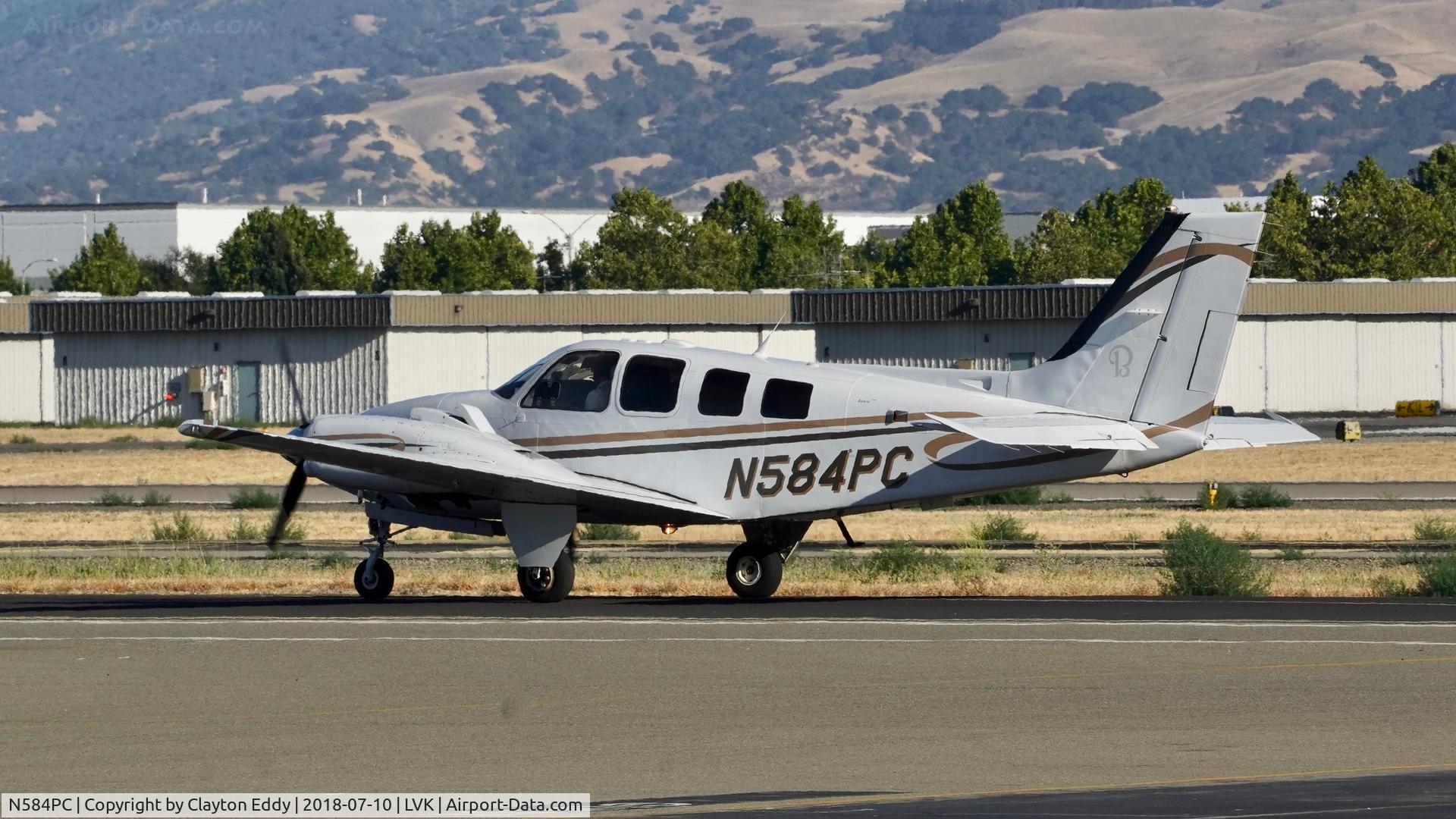 N584PC, 2007 Hawker Beechcraft Corp G58 Baron C/N TH-2211, Livermore Airport California 2018.