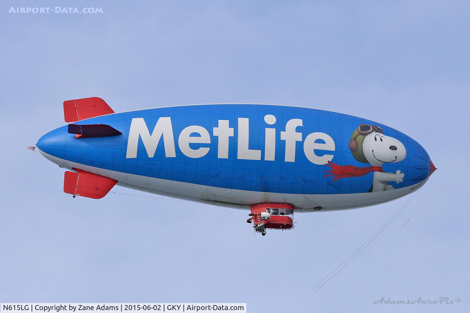 N615LG, 1997 American Blimp Corp A60R C/N 015, Flying over Arlington, Texas