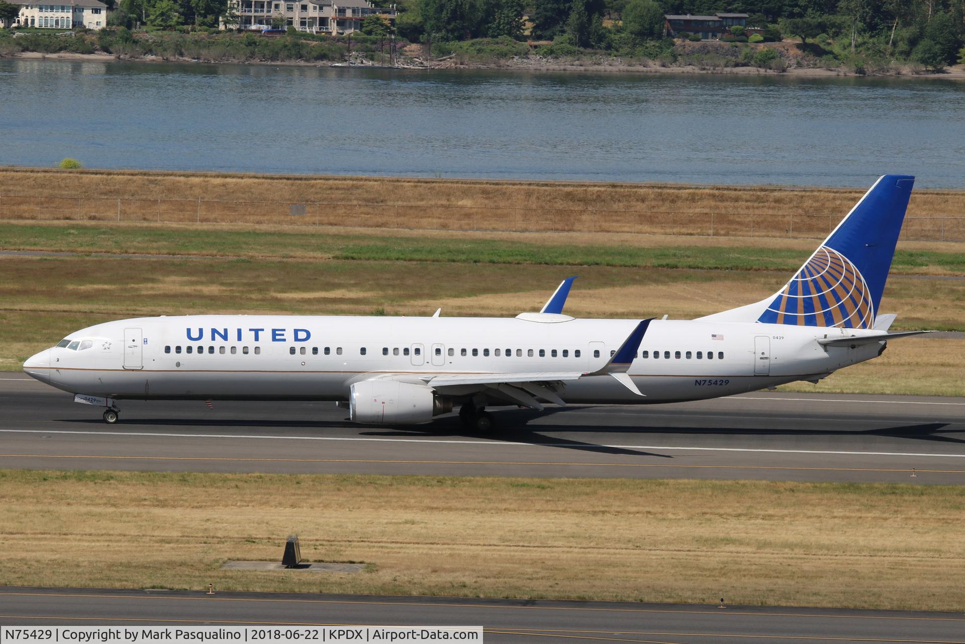 N75429, 2008 Boeing 737-924/ER C/N 30130, Boeing 737-900ER
