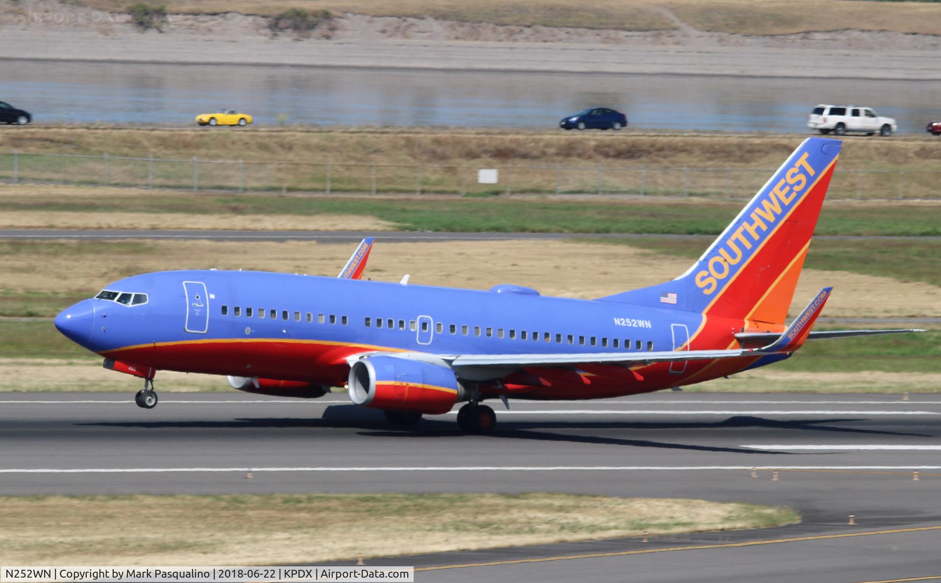 N252WN, 2006 Boeing 737-7H4 C/N 34973, Boeing 737-700