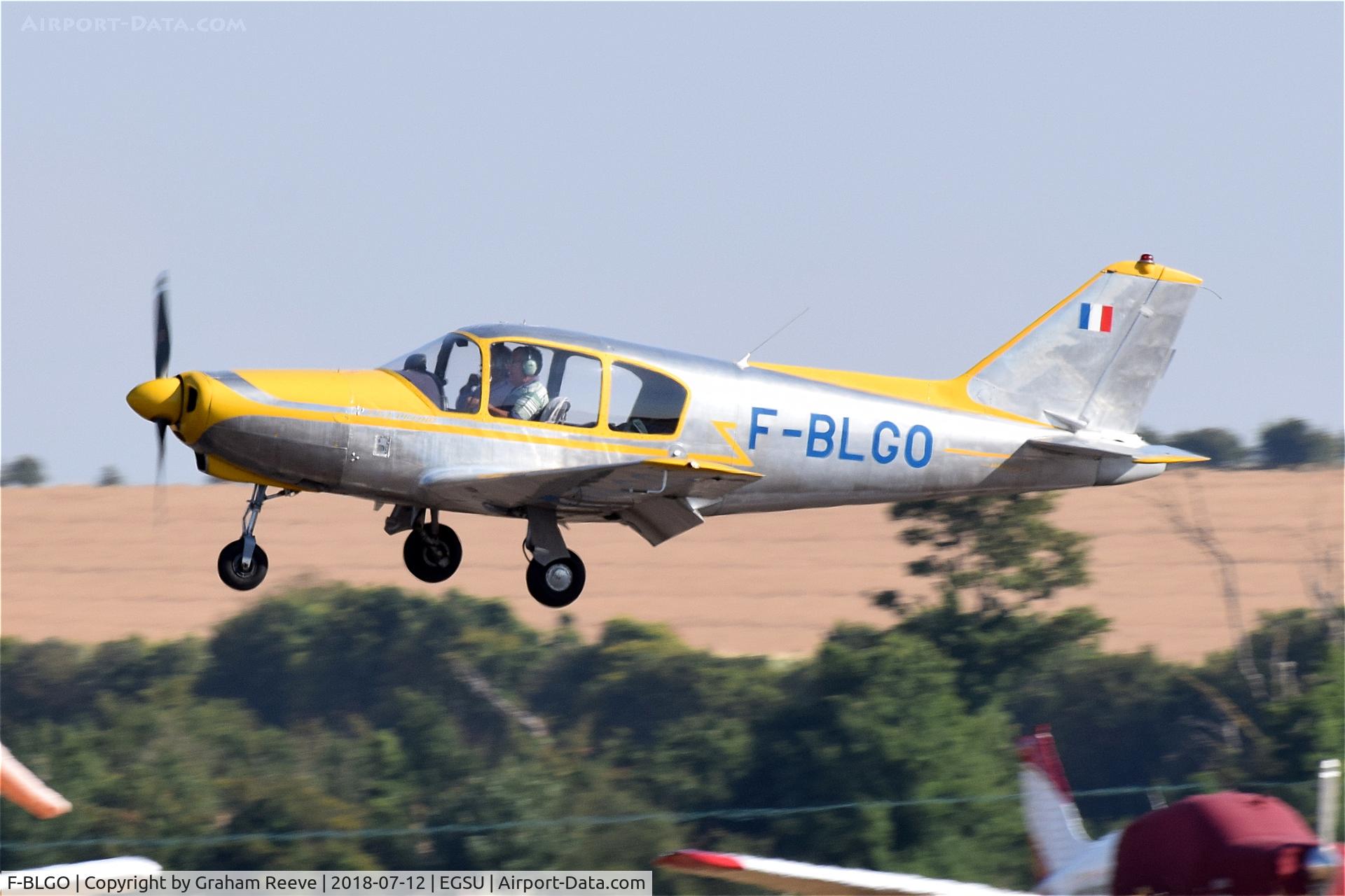 F-BLGO, 1960 Procaer F-15A Picchio C/N 10, Landing at Duxford.