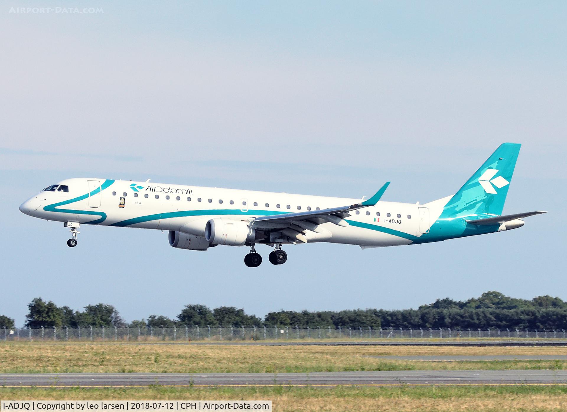 I-ADJQ, 2012 Embraer 195LR (ERJ-190-200LR) C/N 19000587, Copenhagen 12.7.2018 L/D R-04L