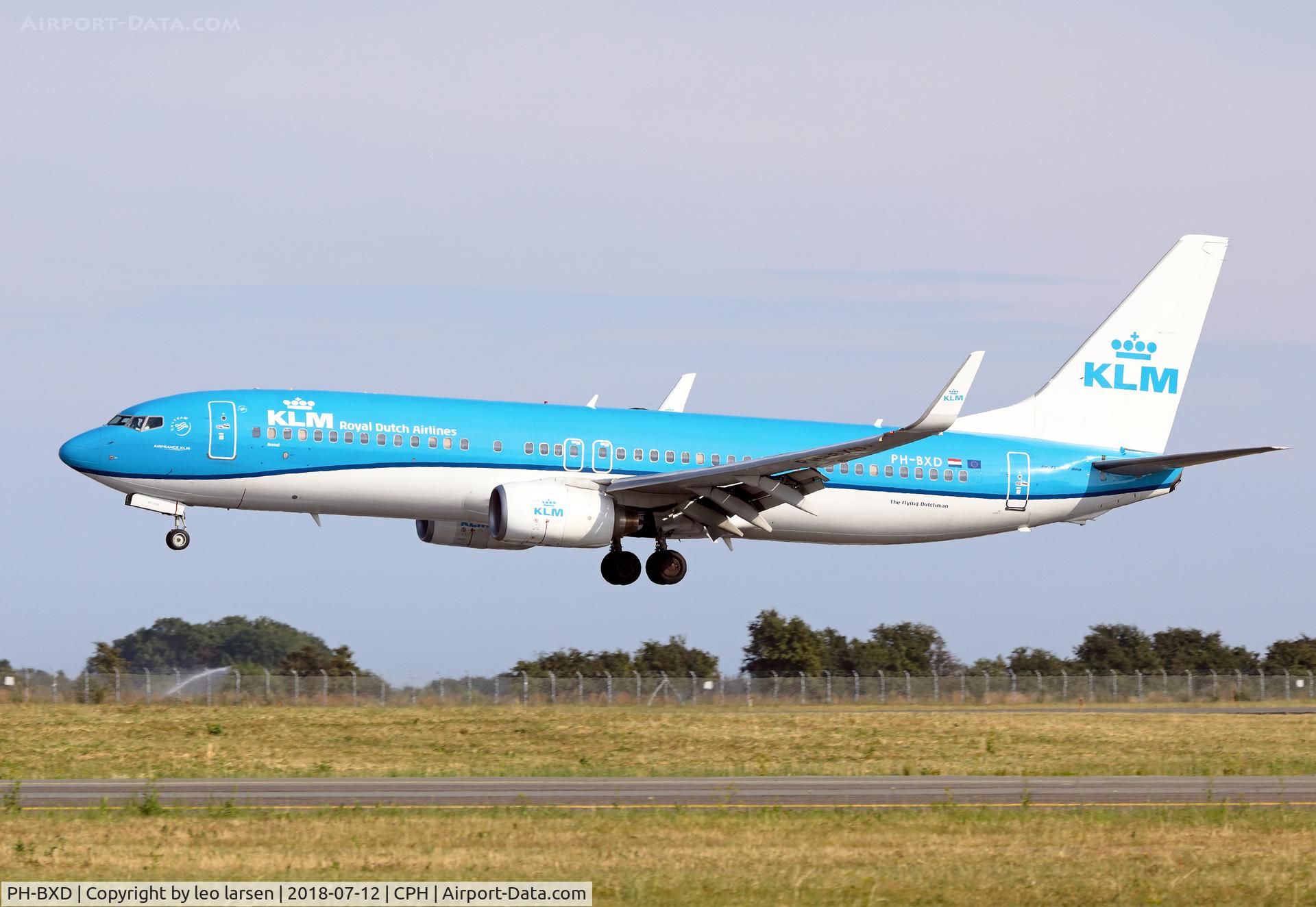 PH-BXD, 1999 Boeing 737-8K2 C/N 29134, Copenhagen 12.7.2018 L/D R-04L