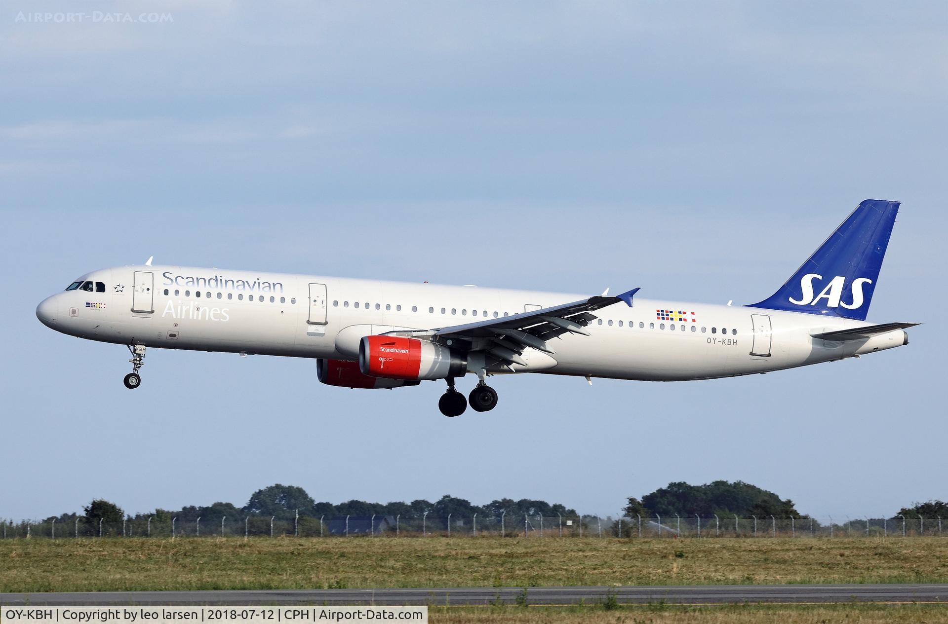 OY-KBH, 2002 Airbus A321-232 C/N 1675, Copenhagen 12.7.2018 L/D R-04L