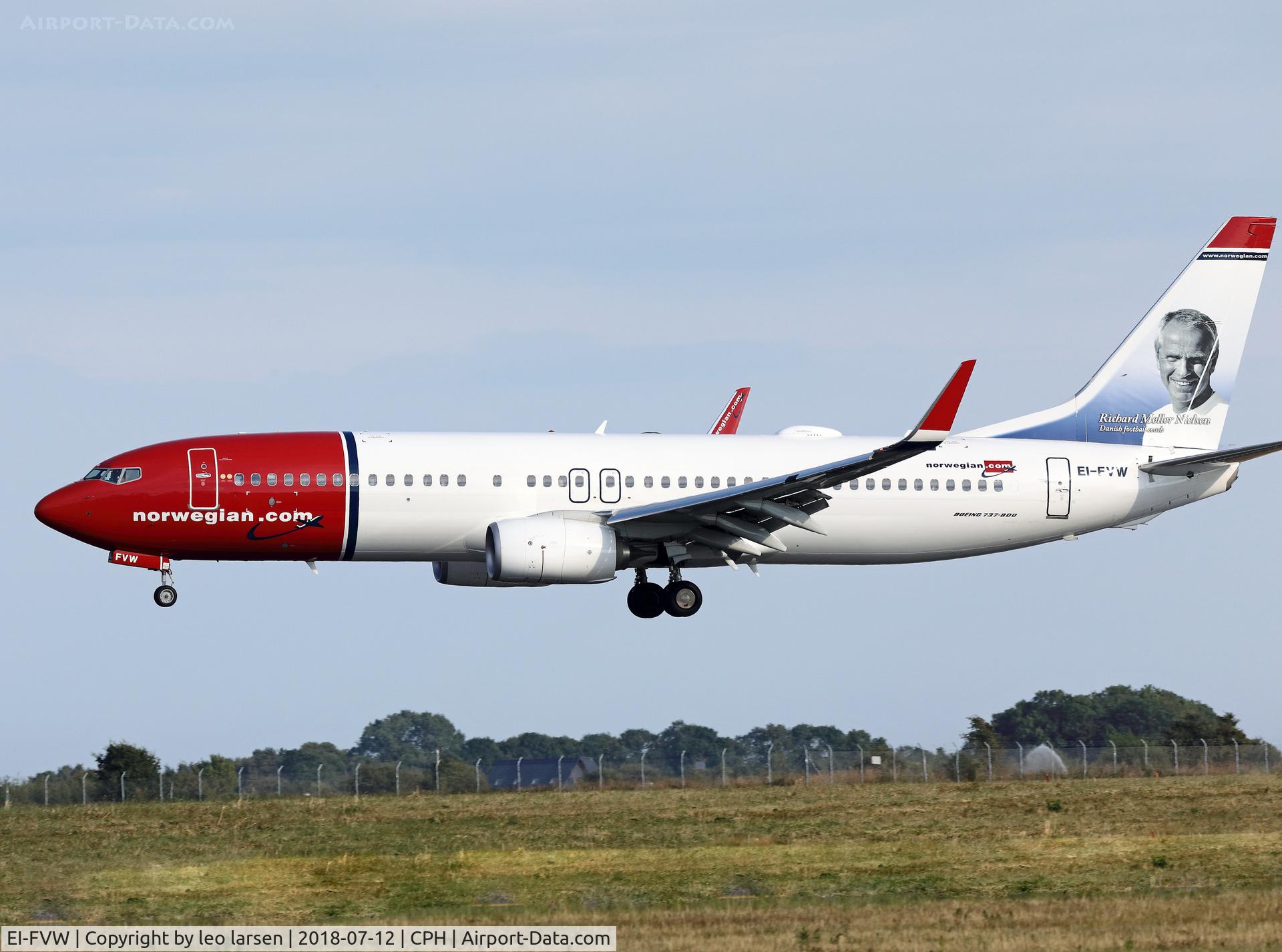 EI-FVW, 2017 Boeing 737-8JP C/N 42282, Copenhagen 12.7.2018 L/D R-04L