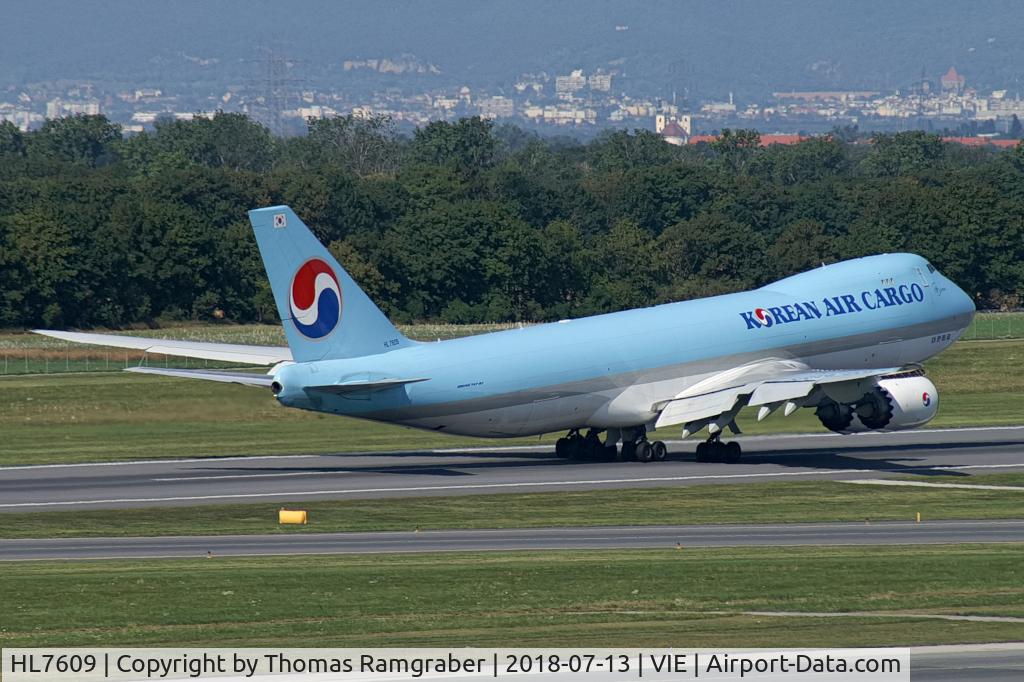 HL7609, 2012 Boeing 747-8HT/F C/N 37132, Korean Air Cargo Boeing 747-8HTF