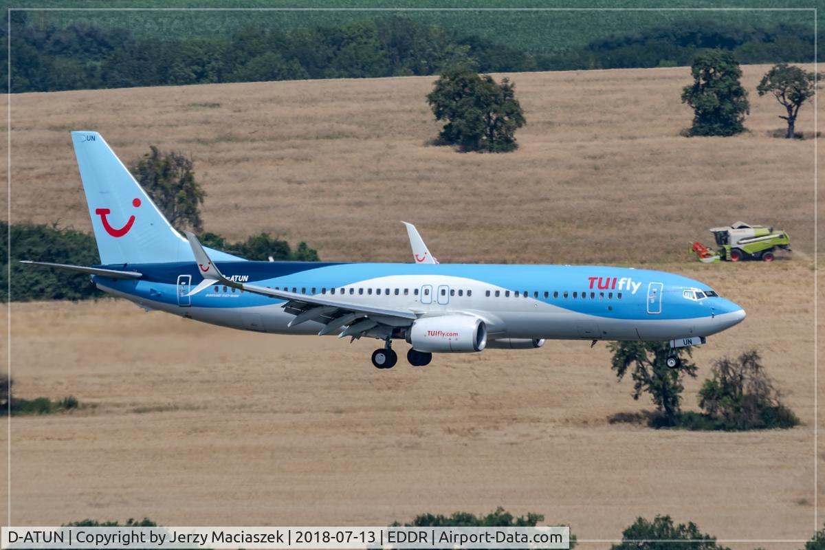 D-ATUN, 2015 Boeing 737-8K5 C/N 41660, Boeing 737-8K5,