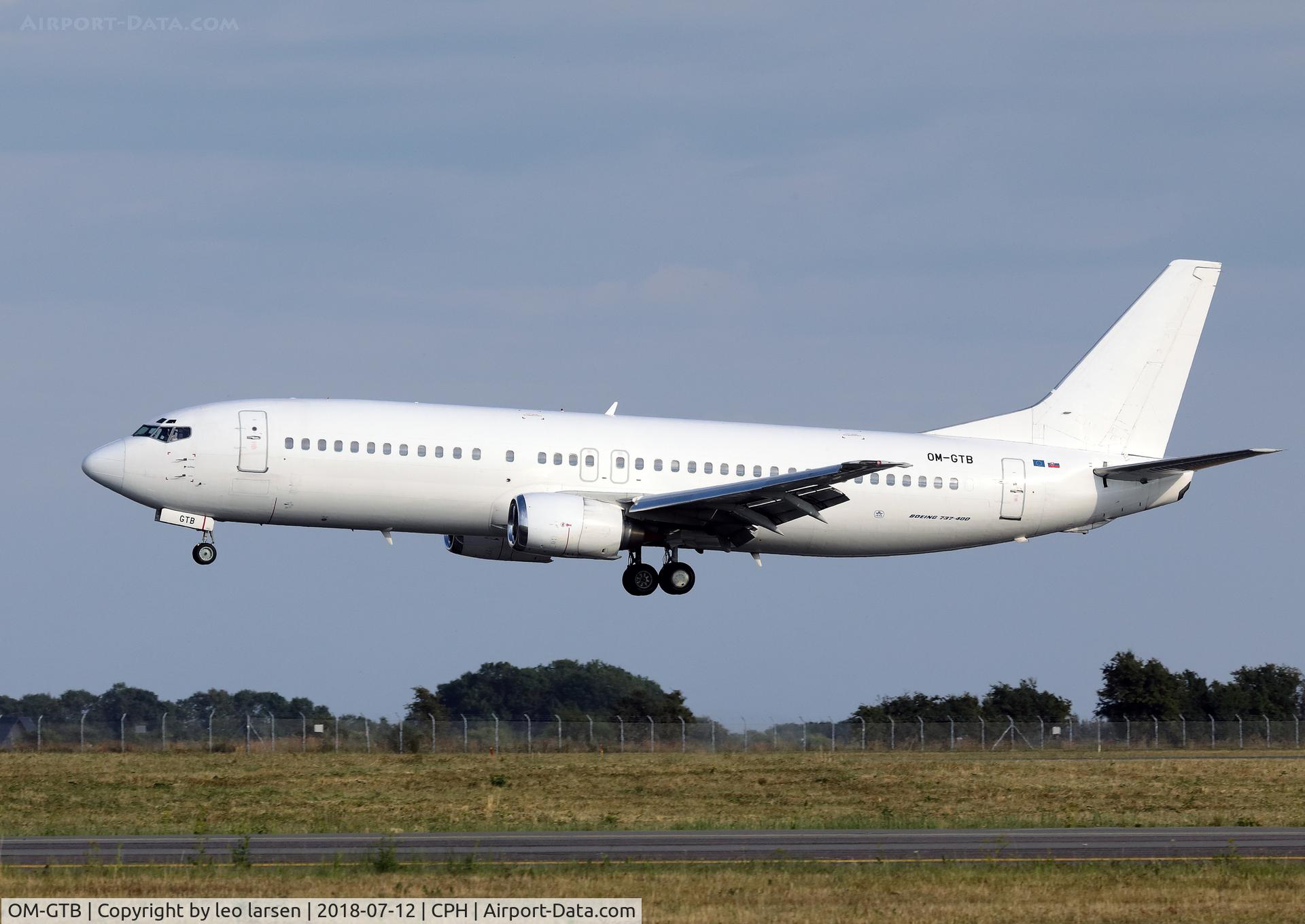 OM-GTB, 1997 Boeing 737-49R C/N 28882, Copenhagen 12.7.2018 L/D R-04L
