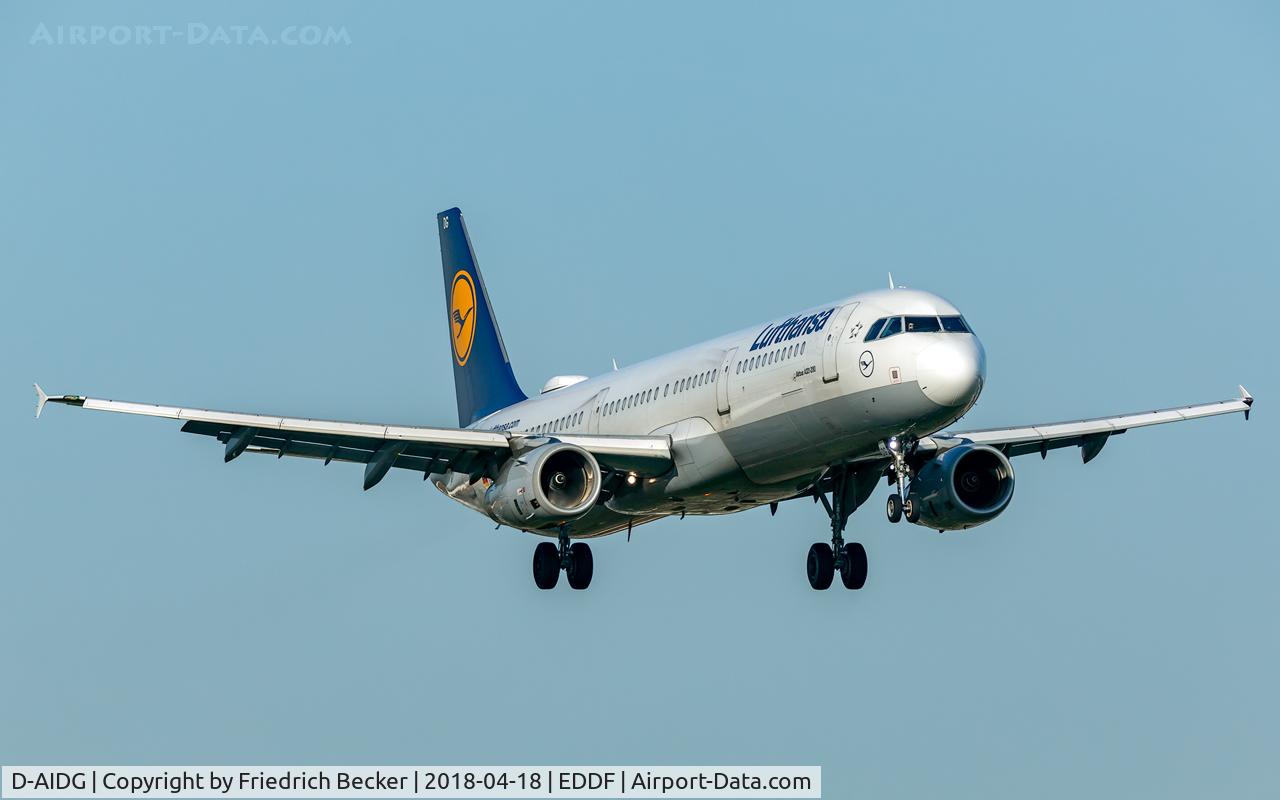 D-AIDG, 2011 Airbus A321-231 C/N 4672, on final RW07L