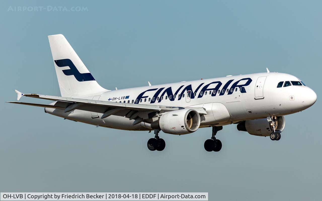 OH-LVB, 1999 Airbus A319-112 C/N 1107, on final RW07L