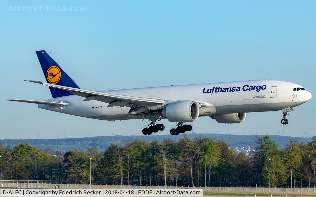 D-ALFC, 2014 Boeing 777-FBT C/N 41676, on final RW07L