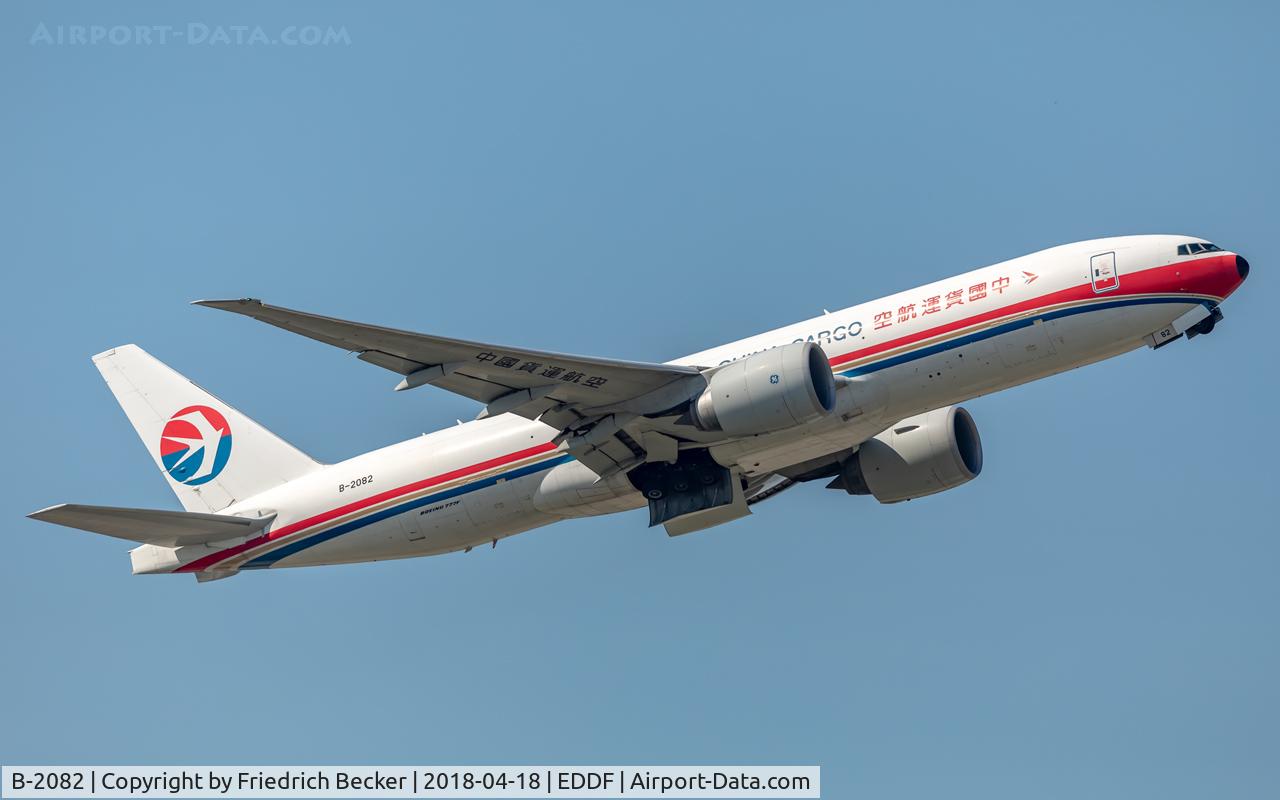 B-2082, 2010 Boeing 777-F6N C/N 37716, departure via RW07C