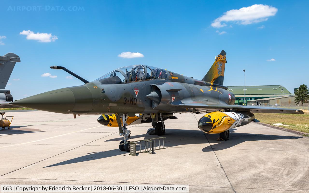 663, 2004 Pilatus PC-9M C/N 663, static display Meeting Aerienne BA133 Nancy Ochey