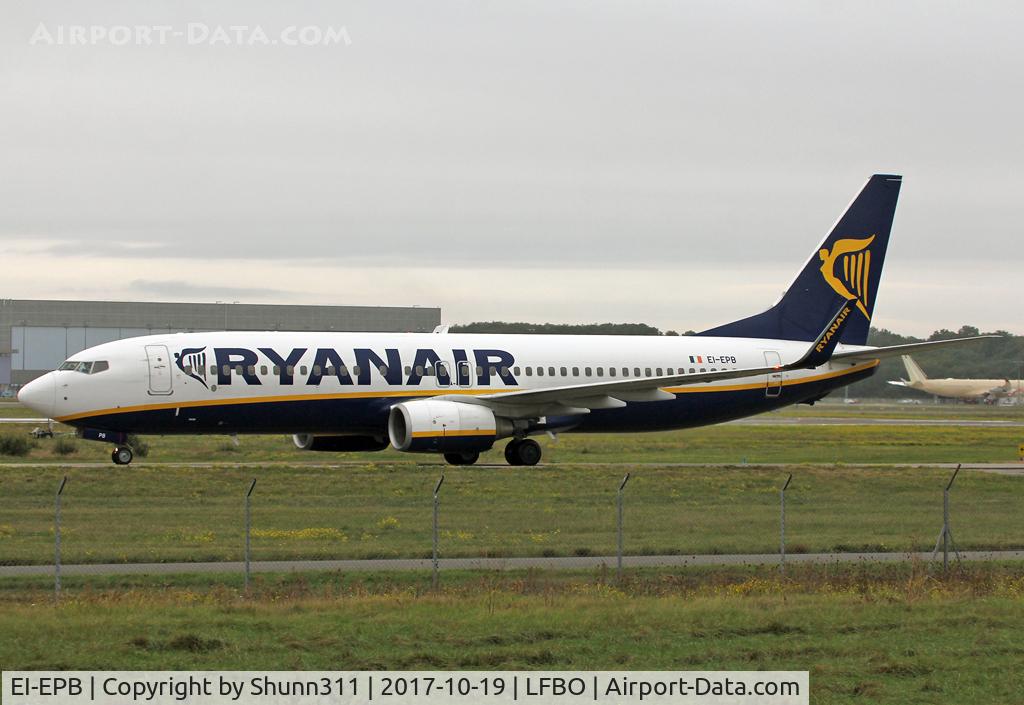 EI-EPB, 2011 Boeing 737-8AS C/N 34986, Taxiing to the Terminal...