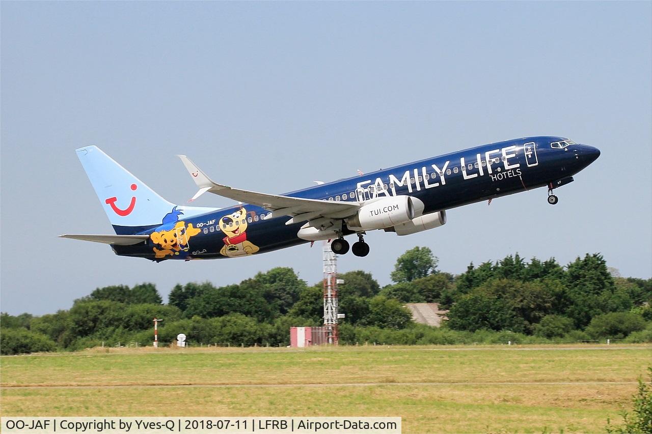 OO-JAF, 2007 Boeing 737-8K5 C/N 35133, Boeing 737-8K5, Take off rwy 07R, Brest-Bretagne airport (LFRB-BES)