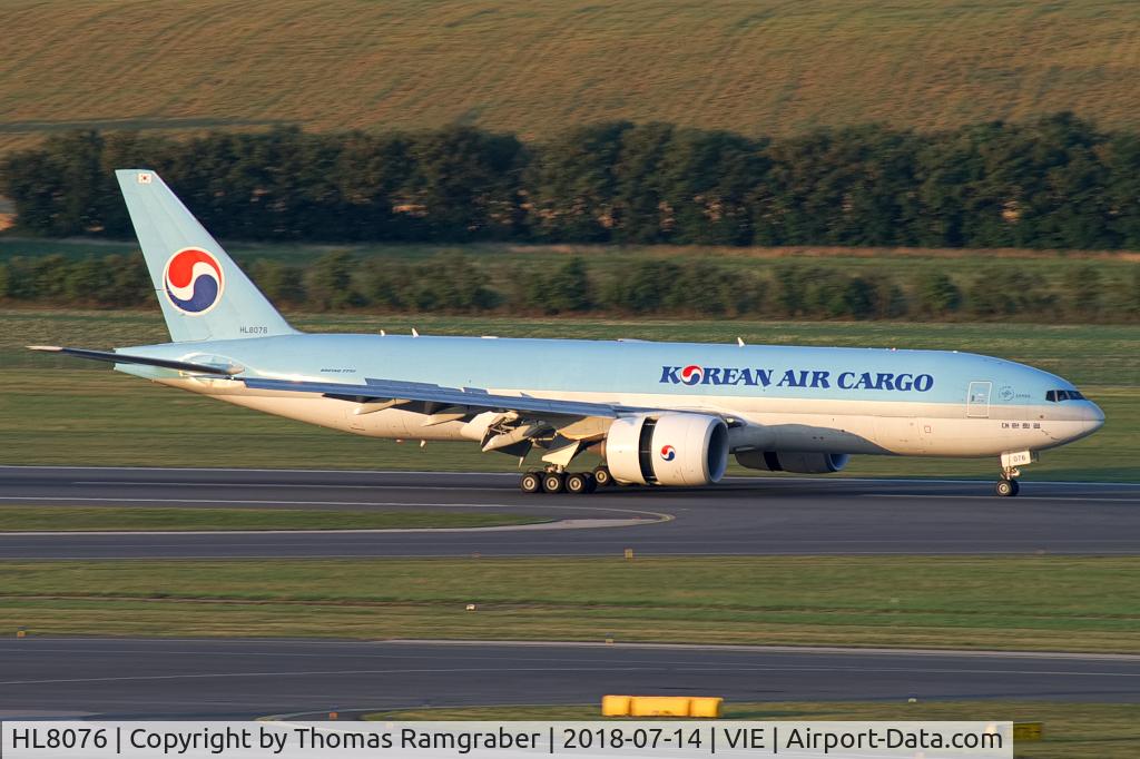 HL8076, 2016 Boeing 777-FB5 C/N 62632, Korean Air Cargo Boeing 777-FB5