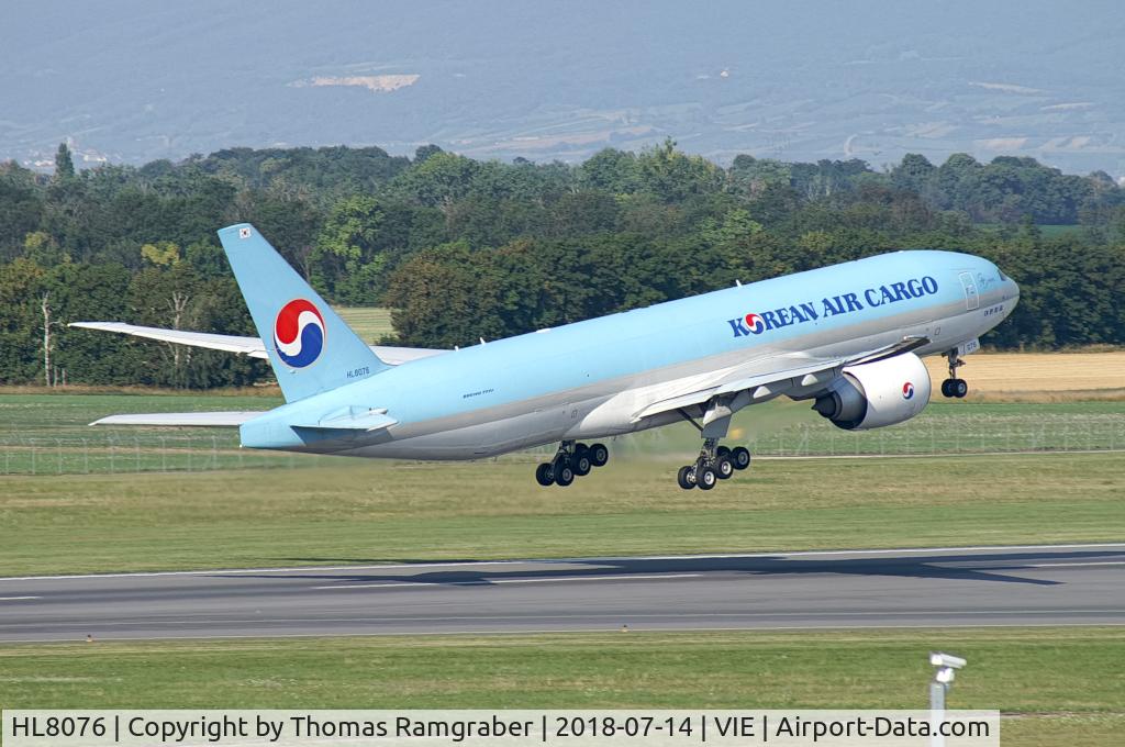 HL8076, 2016 Boeing 777-FB5 C/N 62632, Korean Air Cargo Boeing 777-FB5