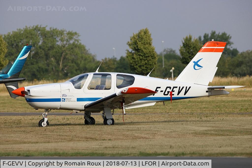 F-GEVV, Socata TB-20 C/N 801, Parked