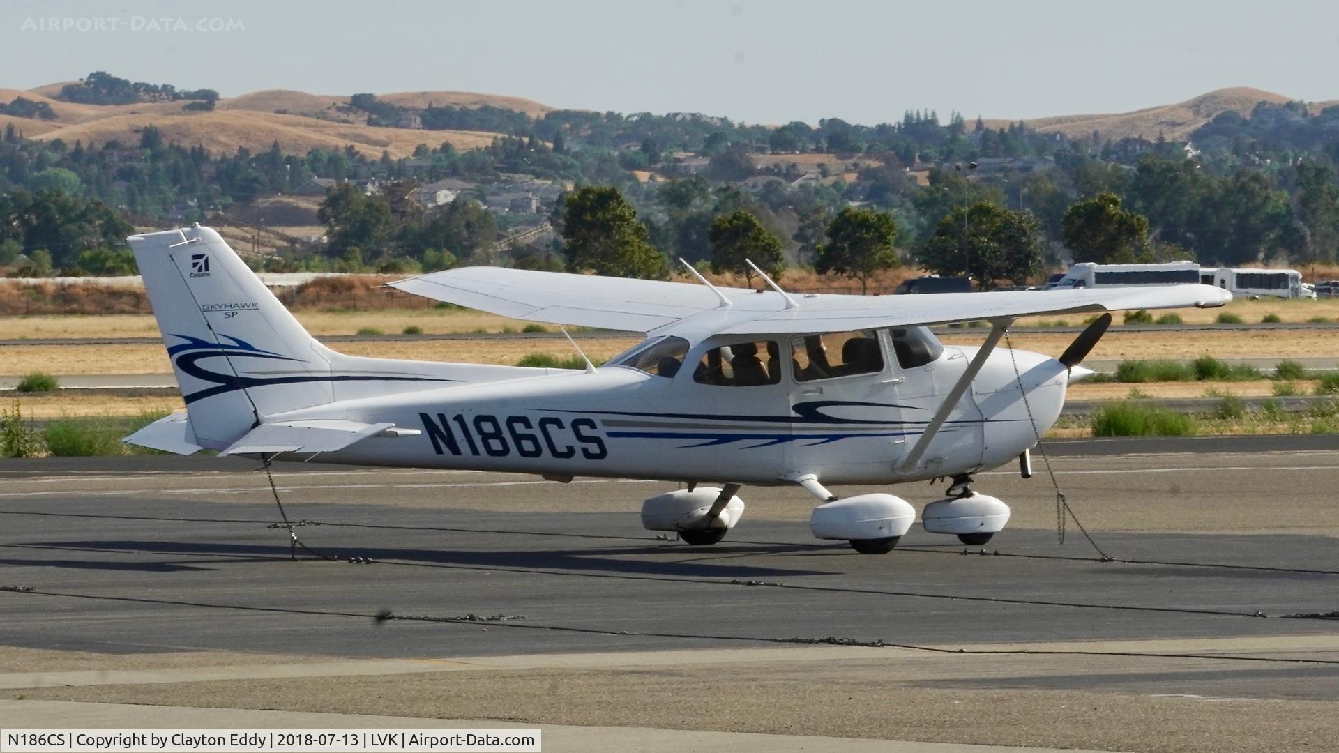 N186CS, Cessna 172S C/N 172S11087, Livermore Airport California 2018.