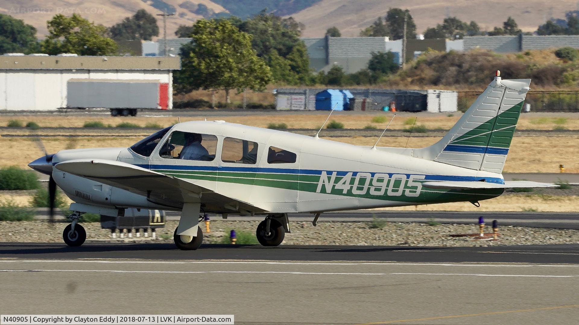 N40905, 1973 Piper PA-28R-200 C/N 28R-7435140, Livermore Airport California 2018.
