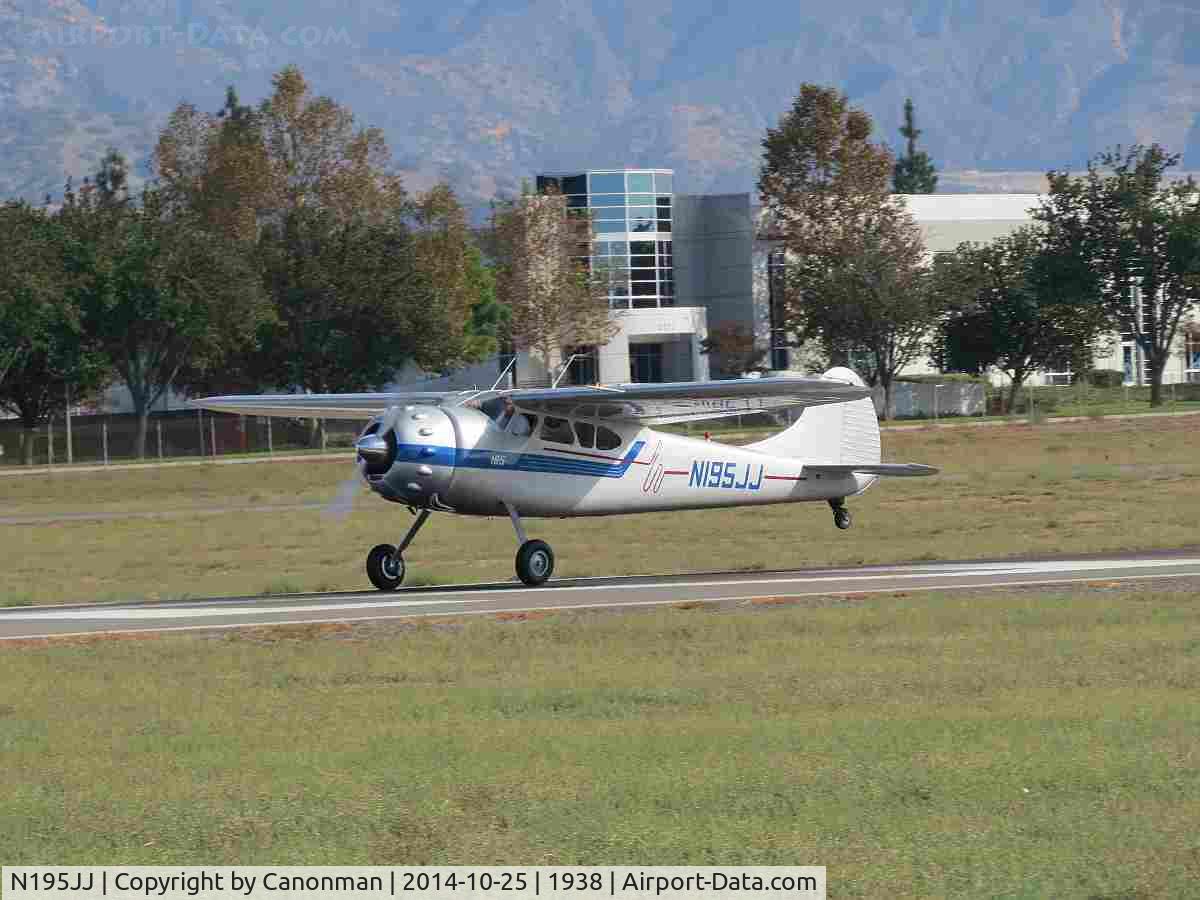 N195JJ, 1951 Cessna 195 C/N 7629, Taking off