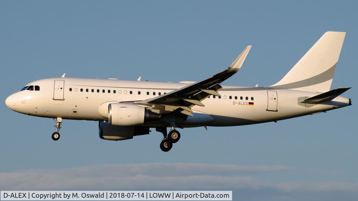D-ALEX, 2014 Airbus A319-115(CJ) C/N 5963, Landing RWY 34