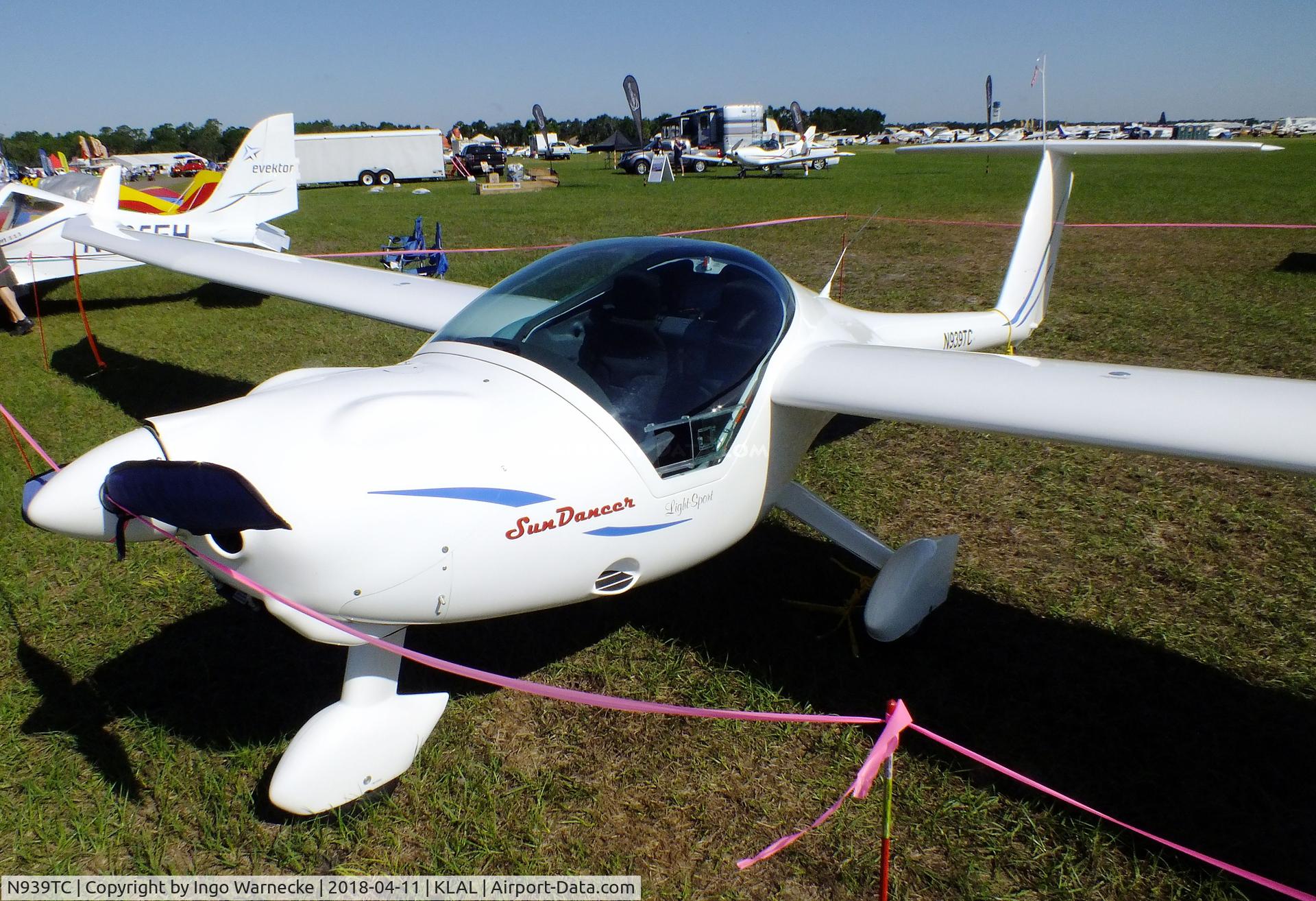 N939TC, 2017 Distar D 13/15 Sundancer C/N 147/13DF, Distar D13/15 SunDancer at 2018 Sun 'n Fun, Lakeland FL