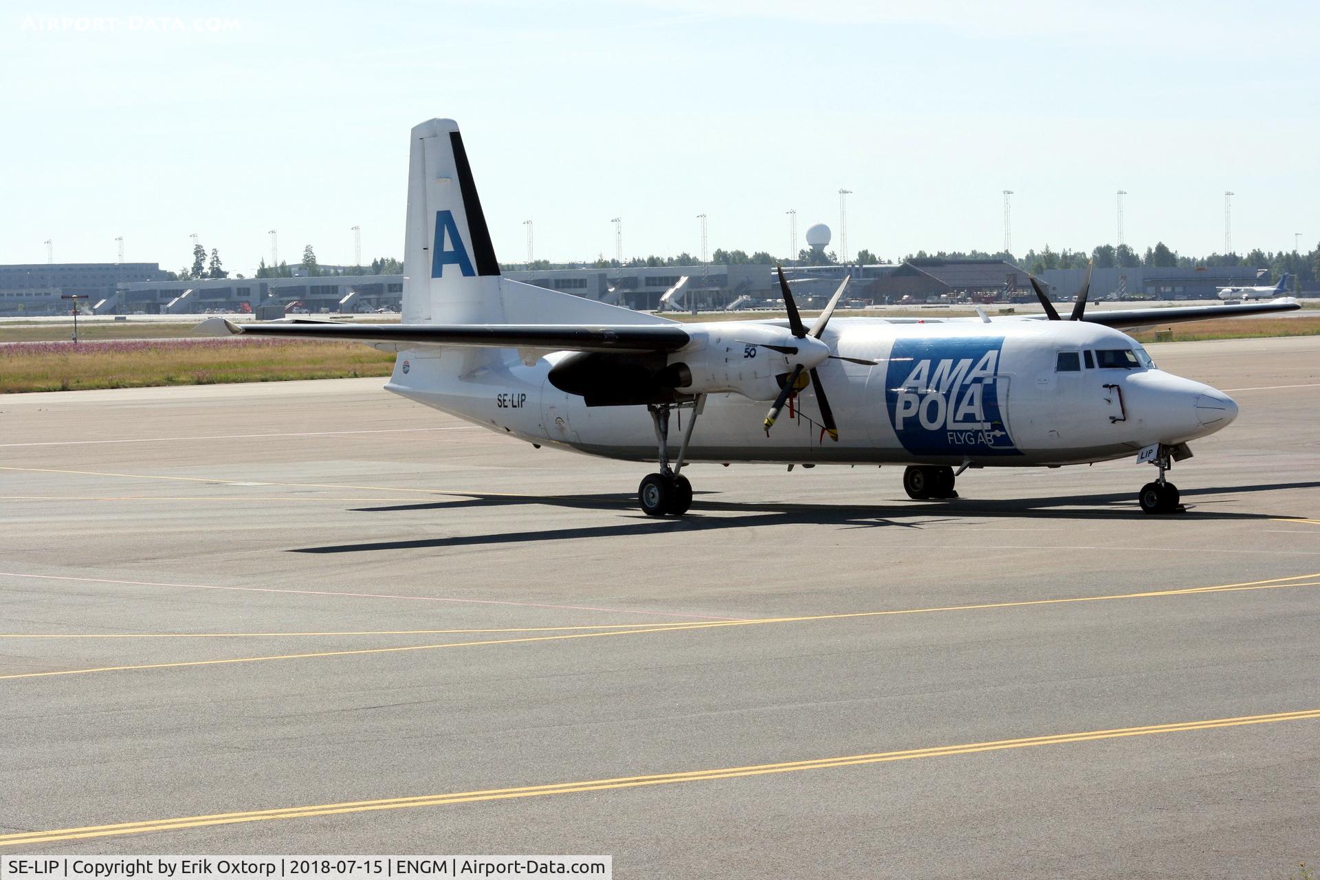 SE-LIP, 1989 Fokker F-27-500 Friendship C/N 20147, SE-LIP in OSL